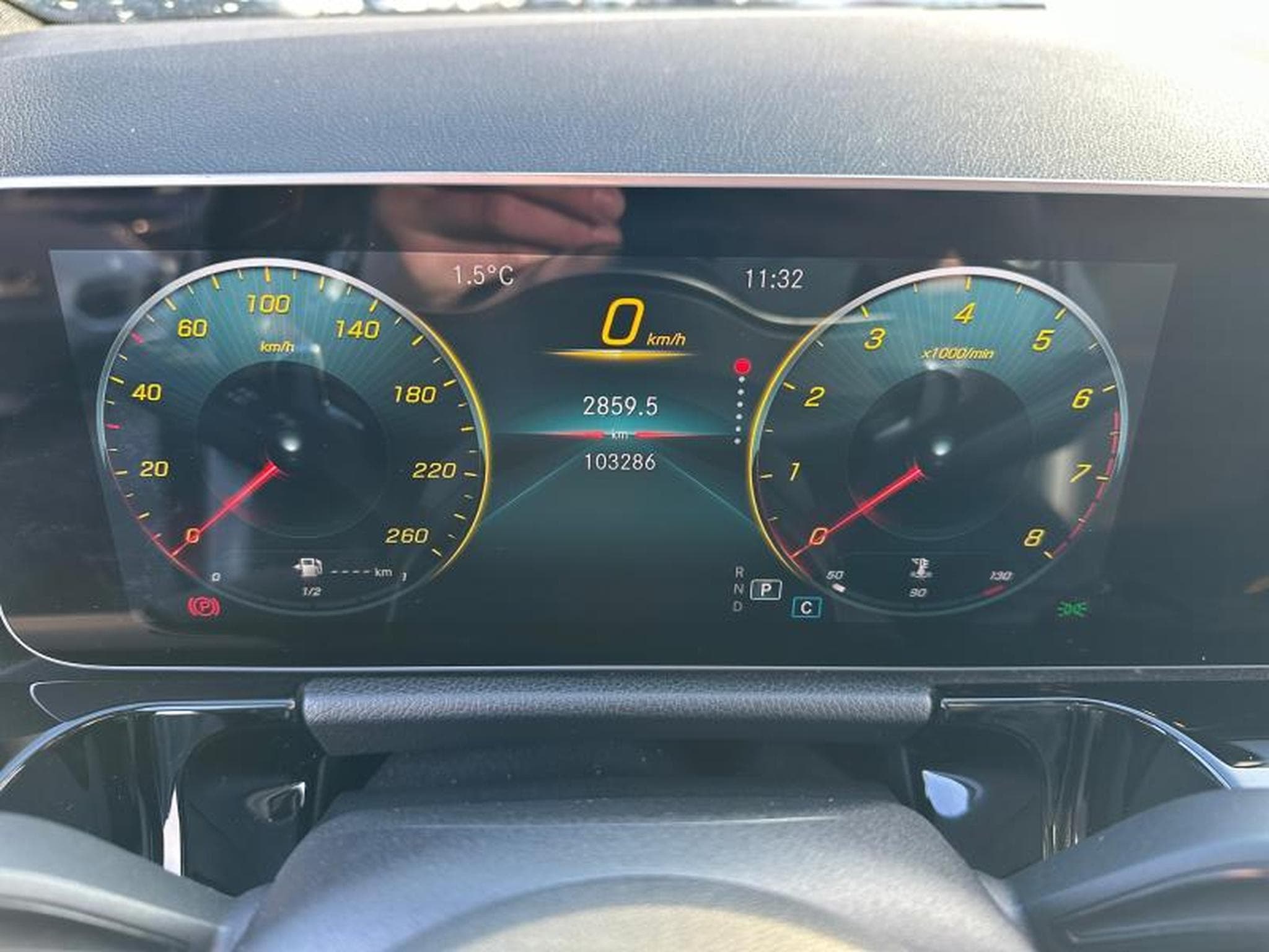 Mercedes B 200 AMG LINE Premium / Essence (2019) - Photo 37