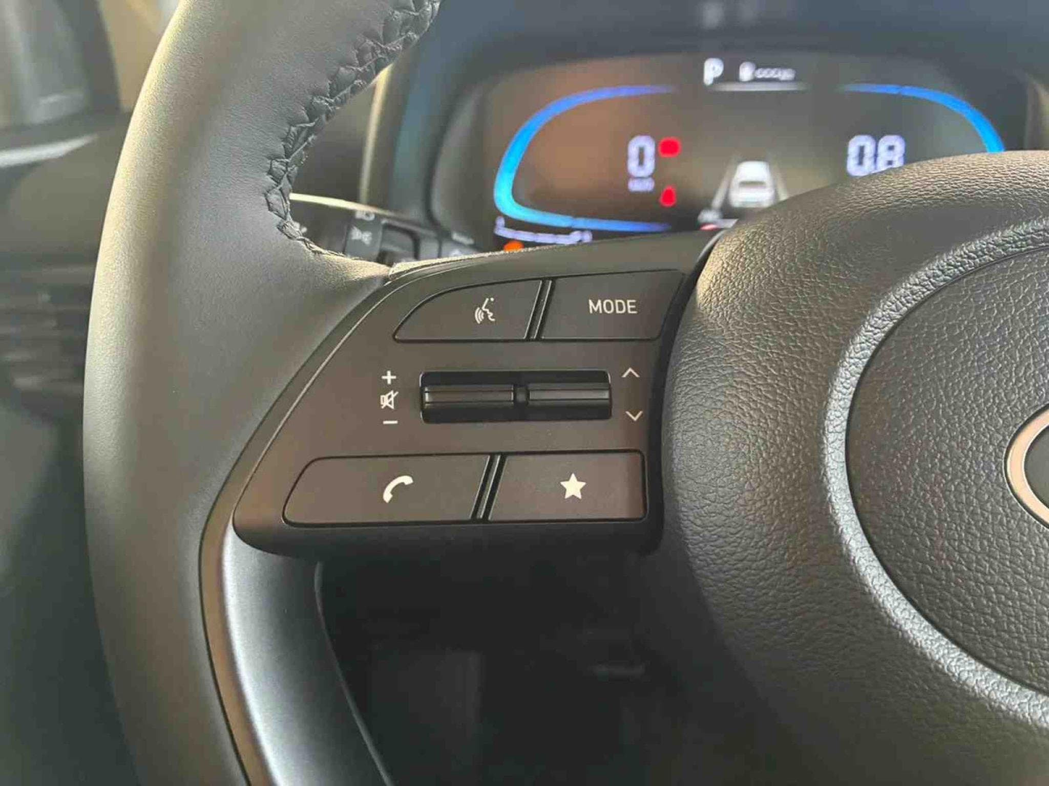 Hyundai Bayon 1.2 T-GDI 90 Wave (2025) - Photo 4