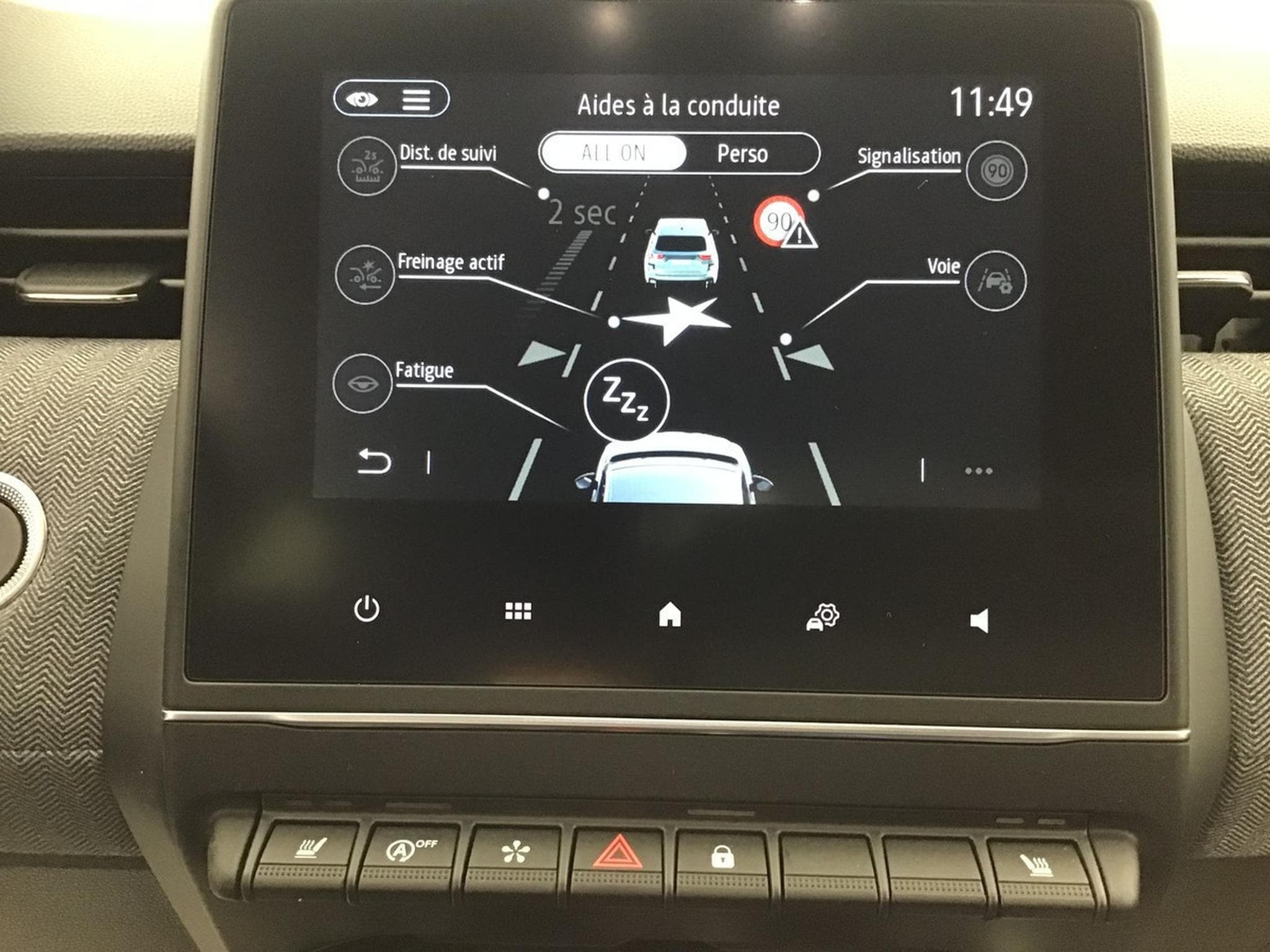 Renault Clio 1.0 TCE 90 Techno (2025) - Photo 18