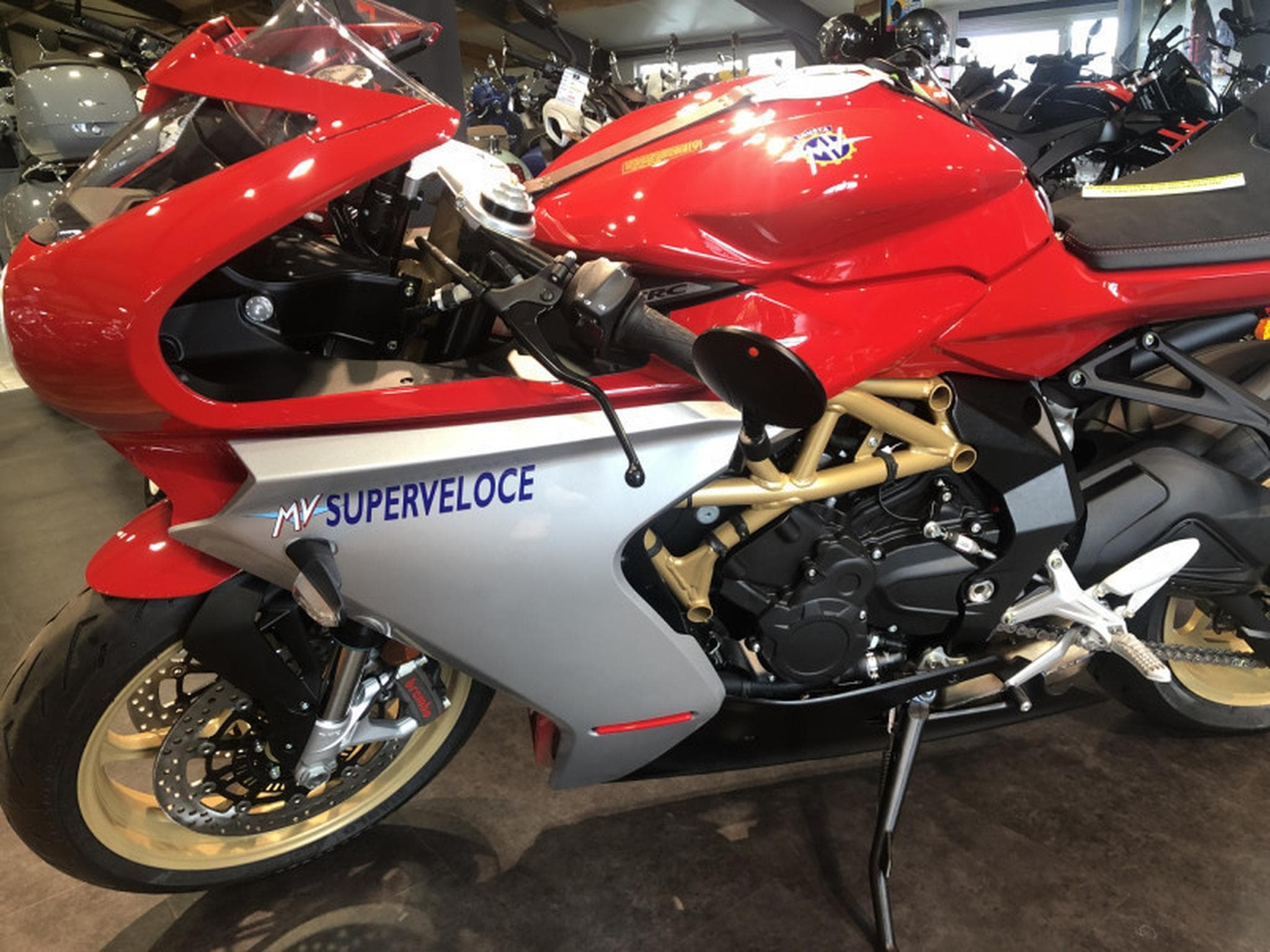 MV Agusta Superveloce E5 (2023) - Photo 5