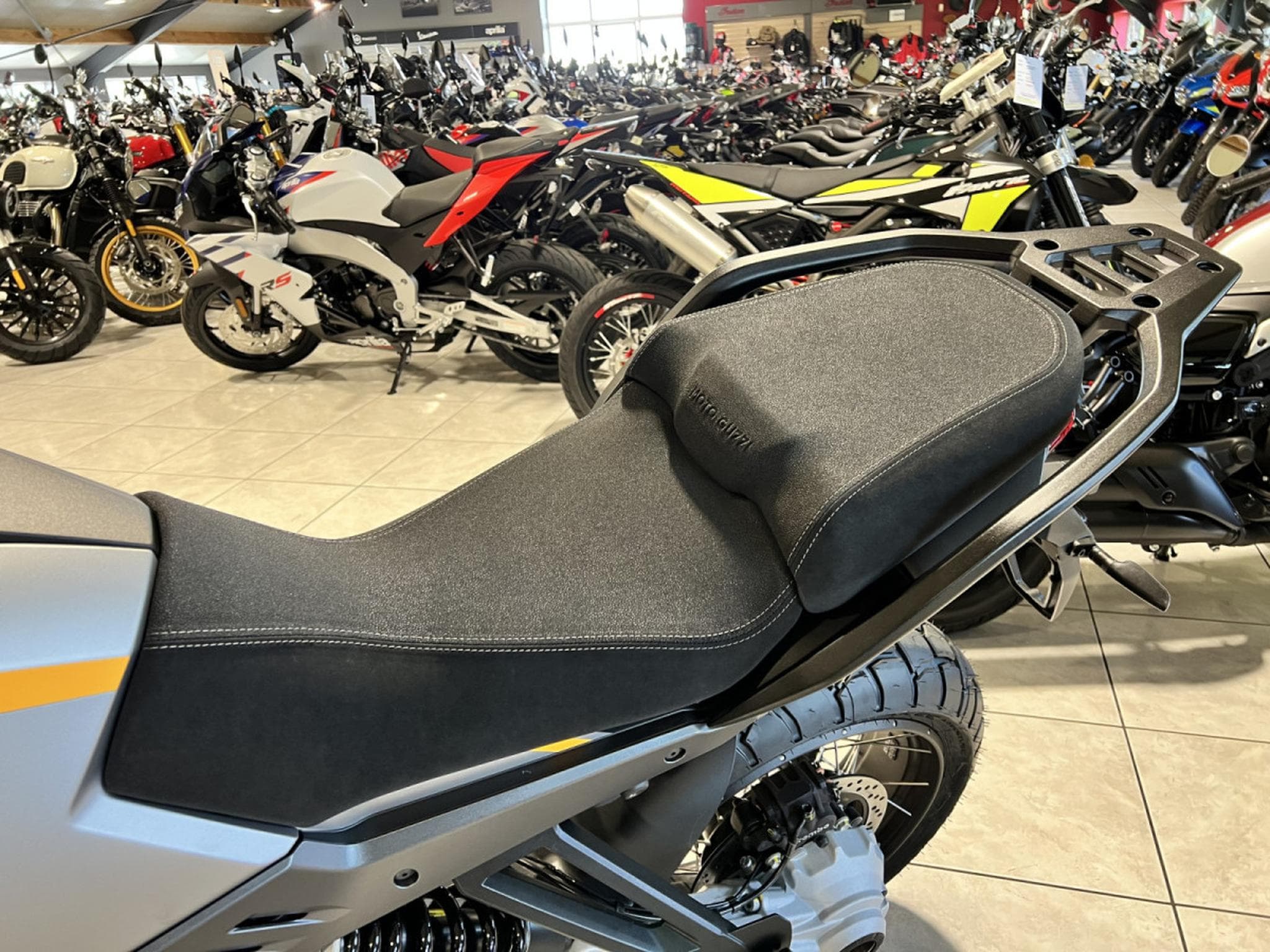 Moto Guzzi Stelvio PFF Rider Assistance Solution 1000 (2025) - Photo 5