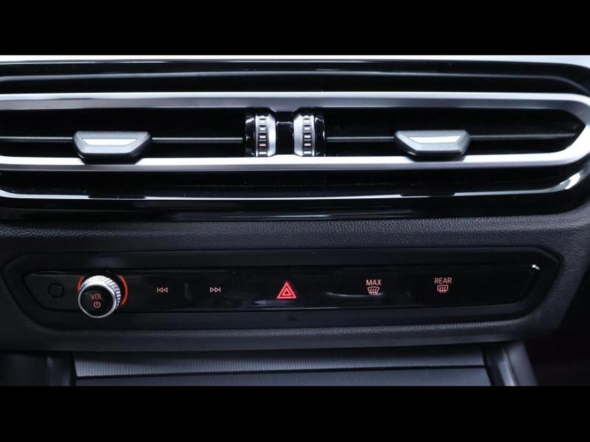 BMW 320 i Touring M SPORT Steptronic (2024) - Photo 18