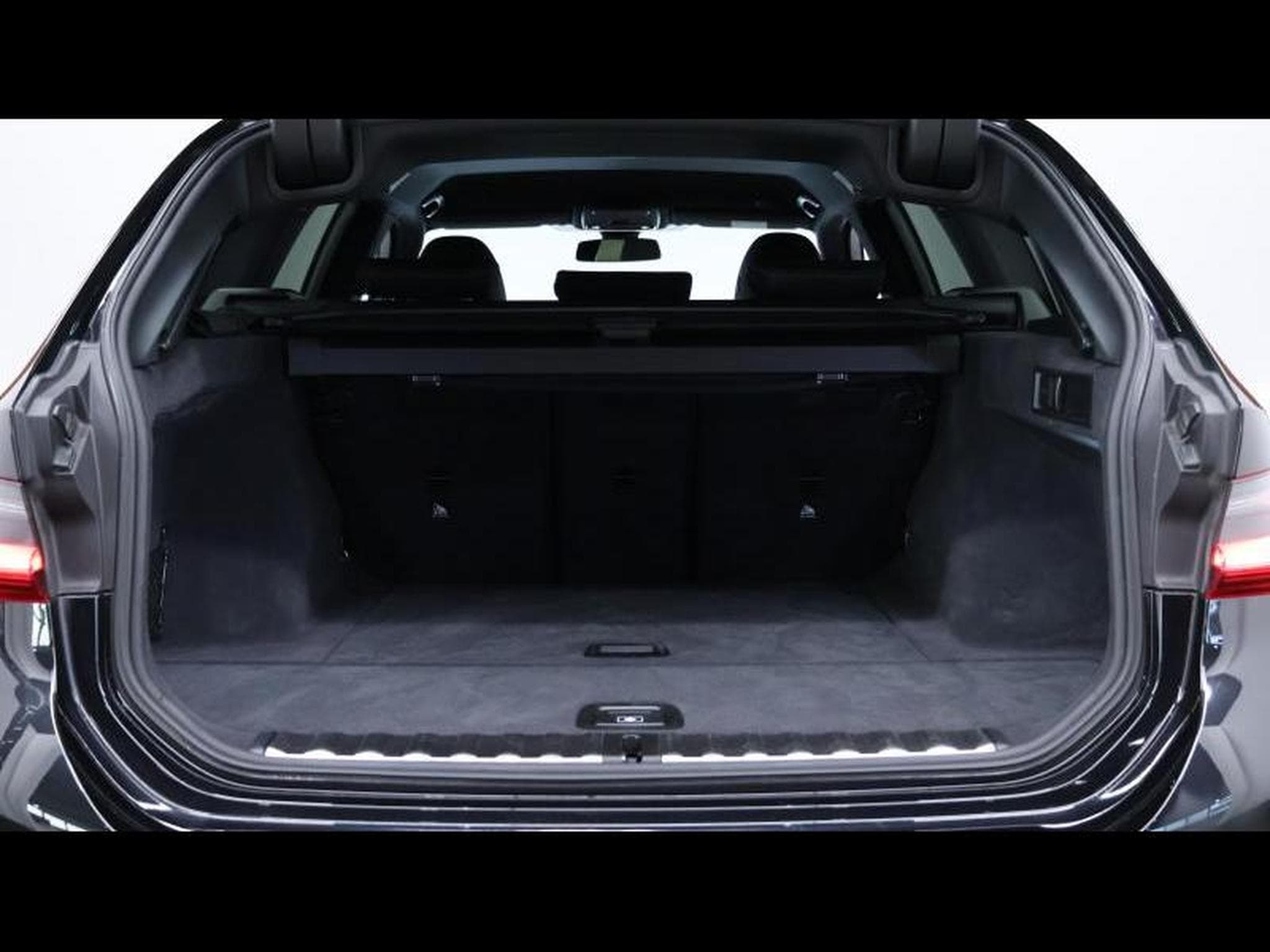 BMW 320 i Touring M SPORT Steptronic (2024) - Photo 6