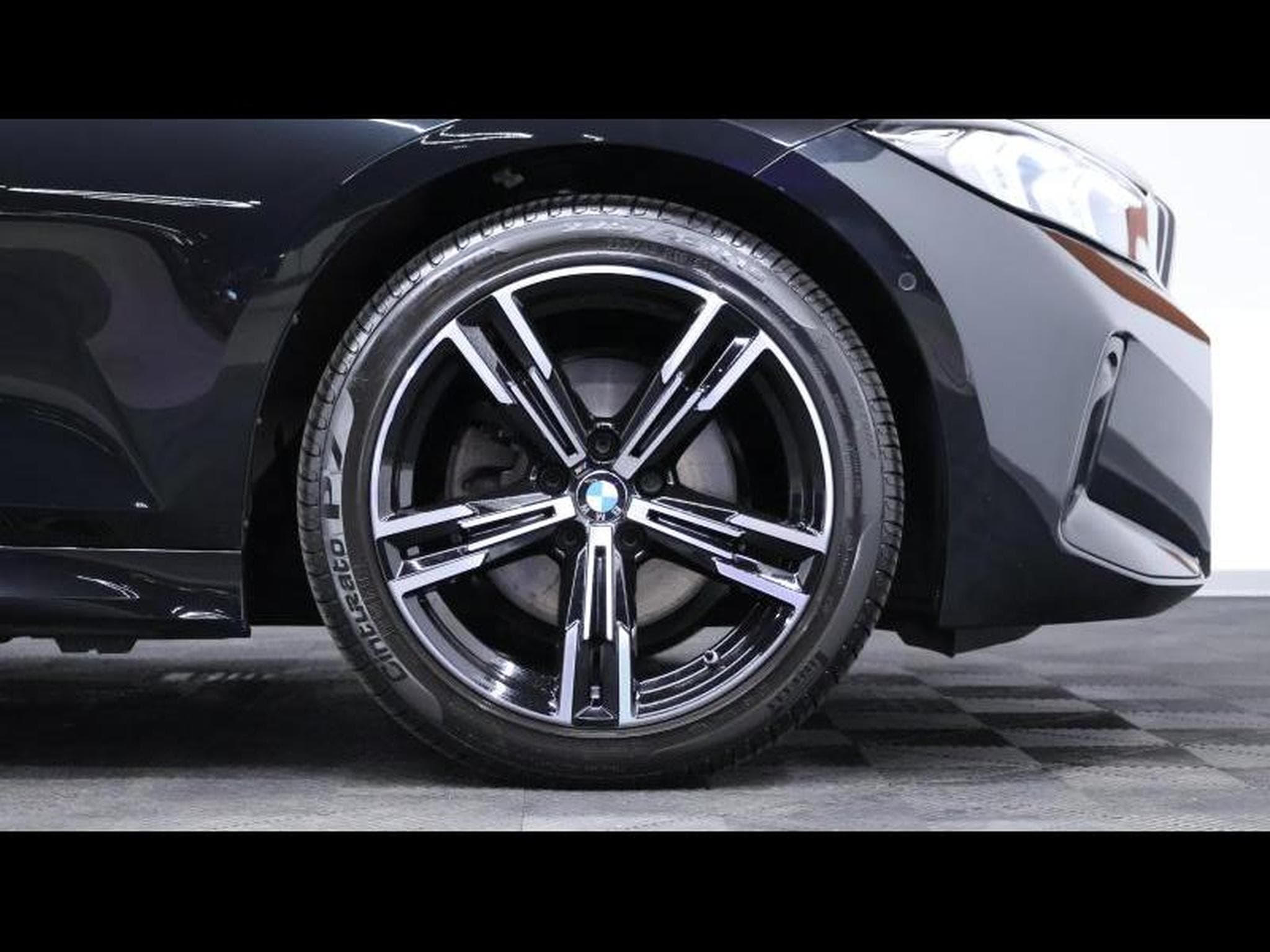 BMW 320 i Touring M SPORT Steptronic (2024) - Photo 9