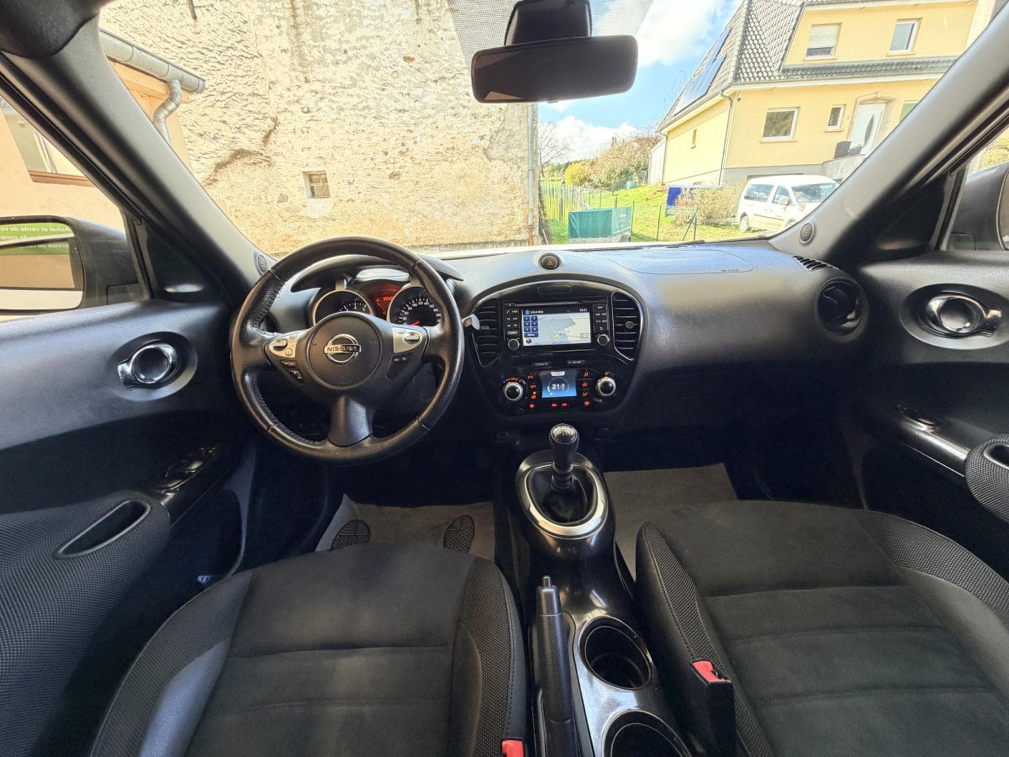 Nissan Juke 1.2 DIG-T Navi Clim Camera (2018) - Photo 9