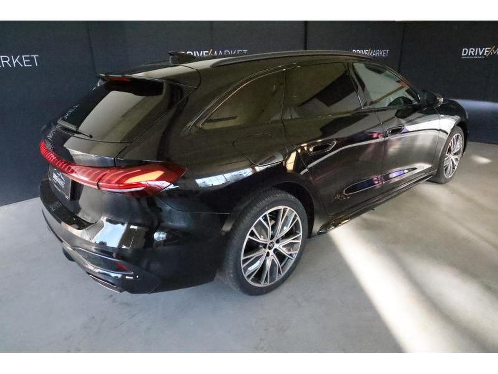 Audi A5 Avant (2025) - Photo 3