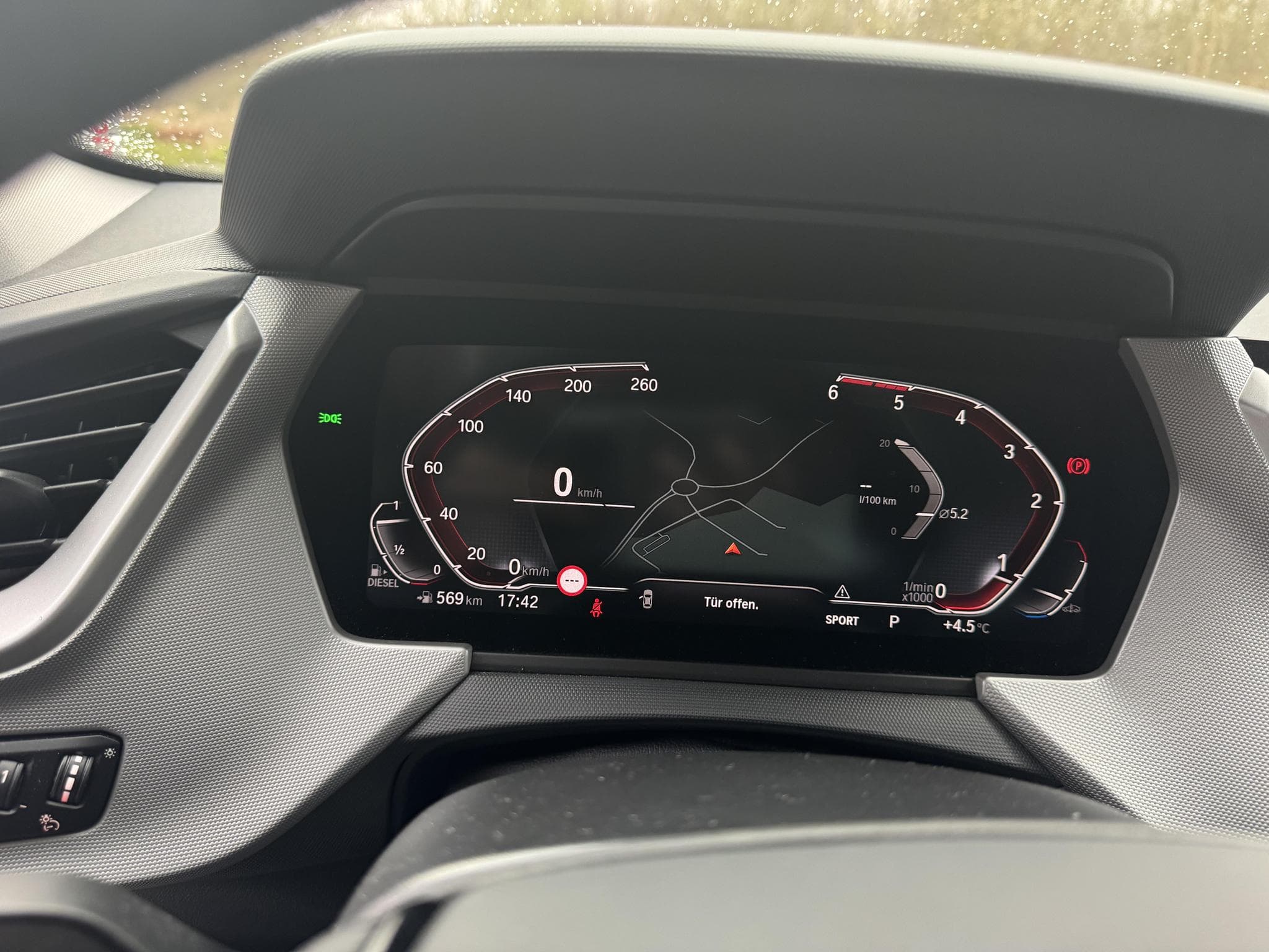 BMW 116 ADVANTAGE DKG7 (2023) - Photo 10