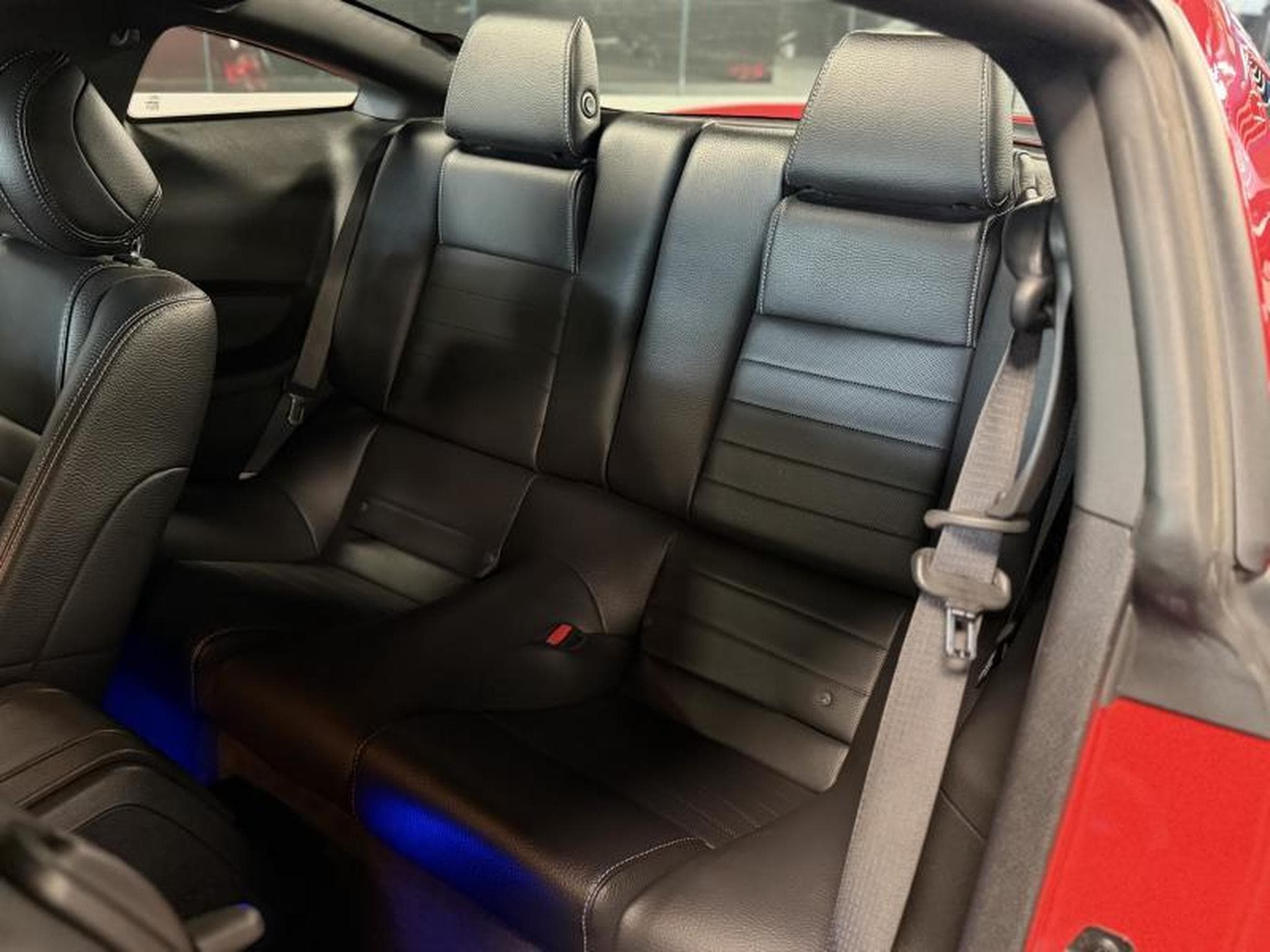 Ford Mustang 3.7 V6 COUPE (2012) - Foto 14