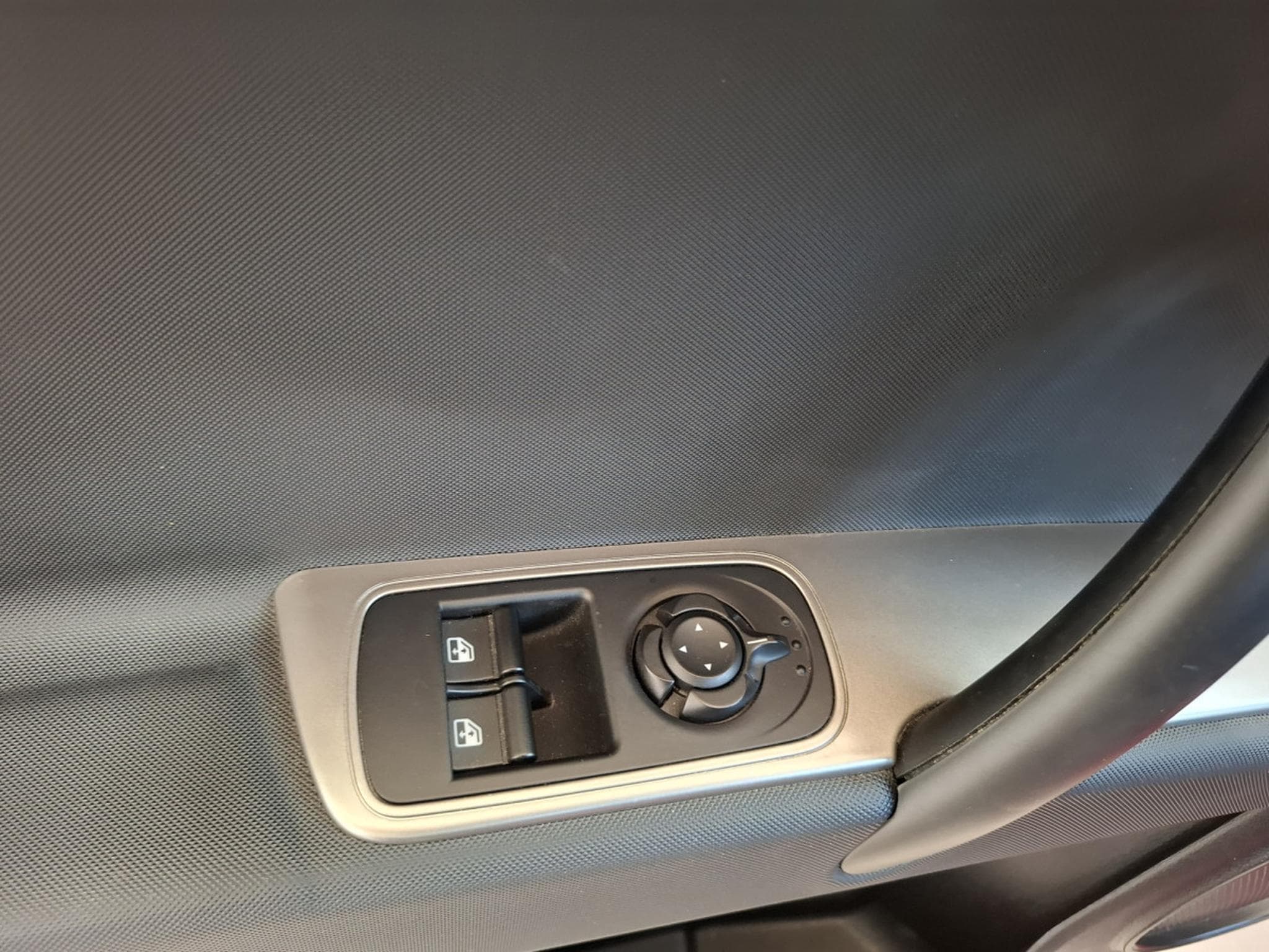 Alfa-Romeo Mito 1.3 MULTIJET , ALU 16'', BLUETOOTH, CARNET D'ENTRETIEN, GARA (2018) - Foto 11