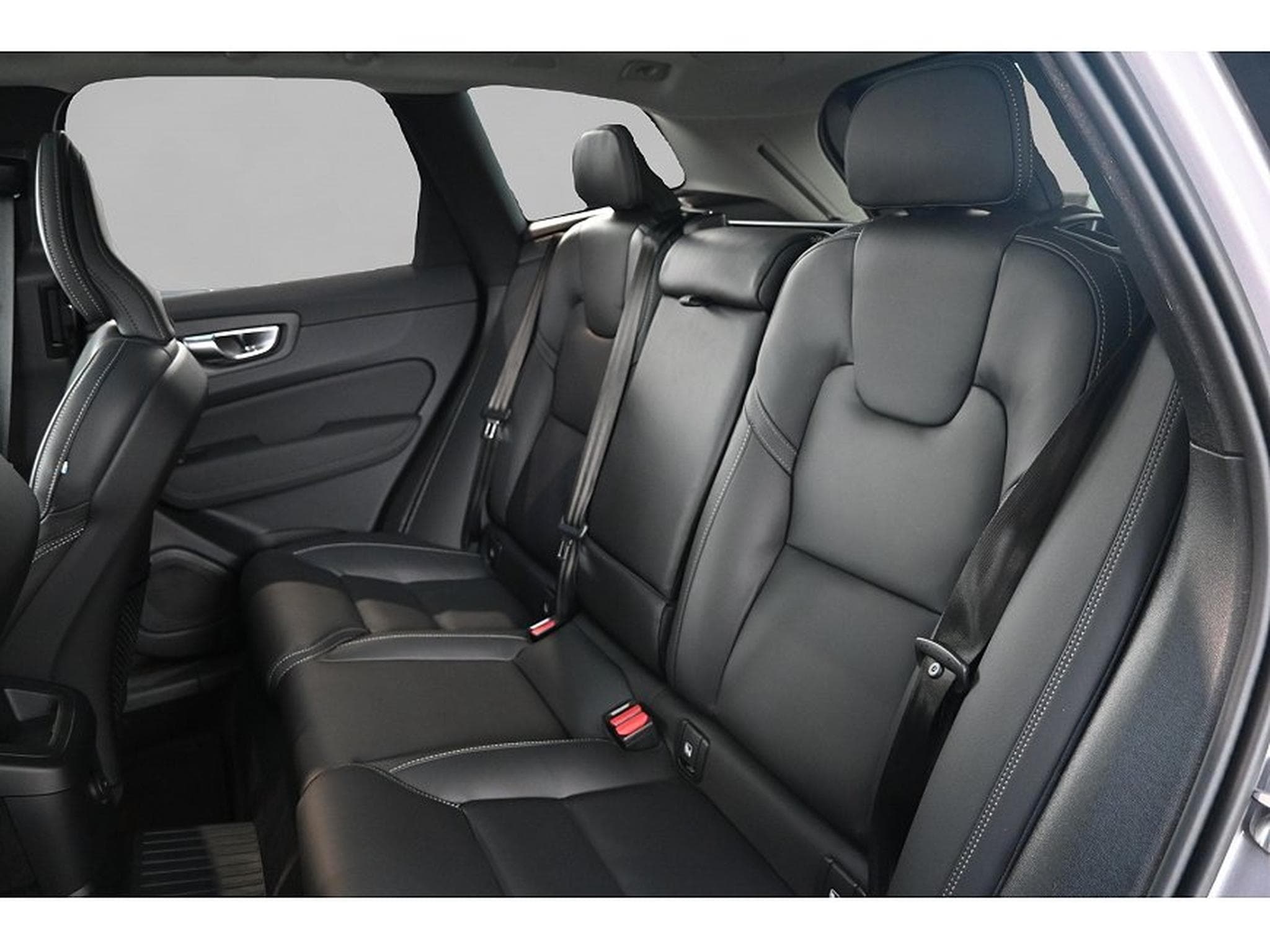 Volvo XC60 (2025) - Photo 7