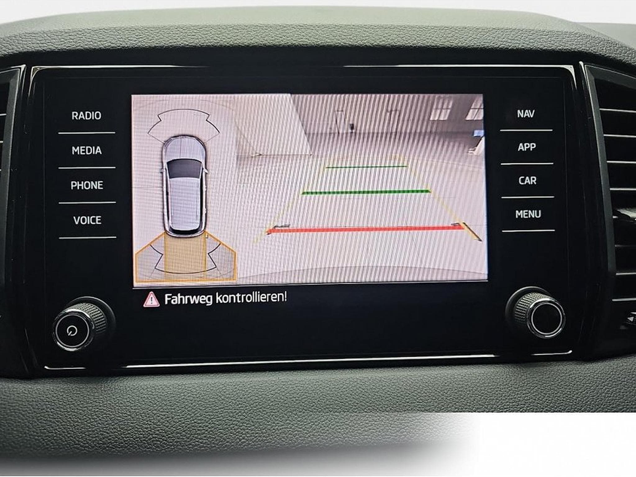 Skoda Karoq (2026) - Foto 9