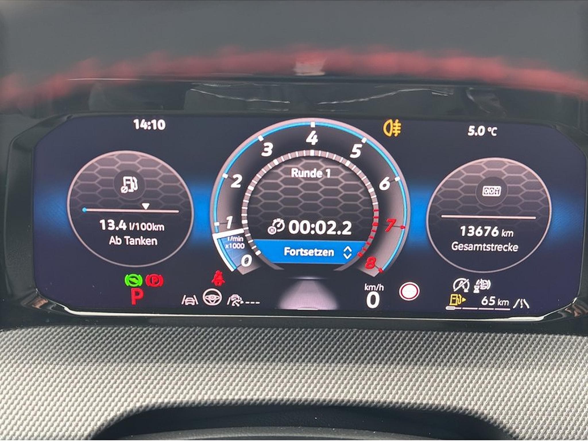 VW Golf (2025) - Photo 10