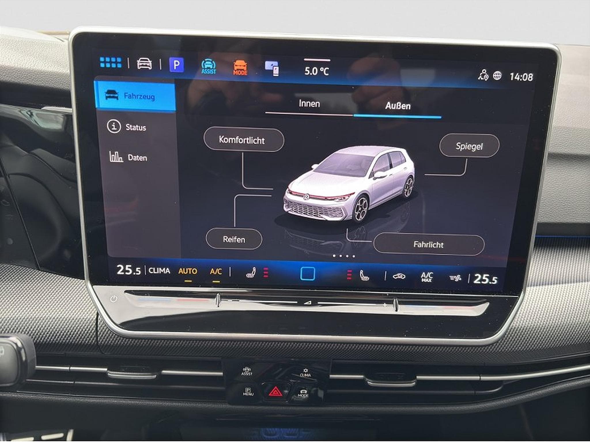 VW Golf (2025) - Photo 17