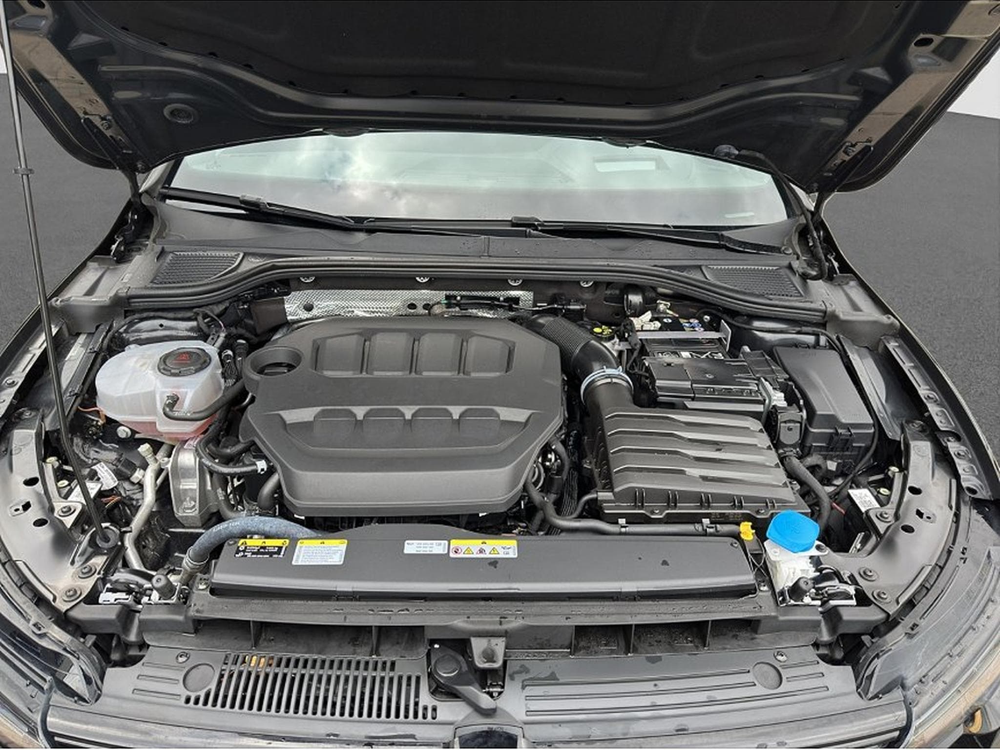 VW Golf (2025) - Photo 19