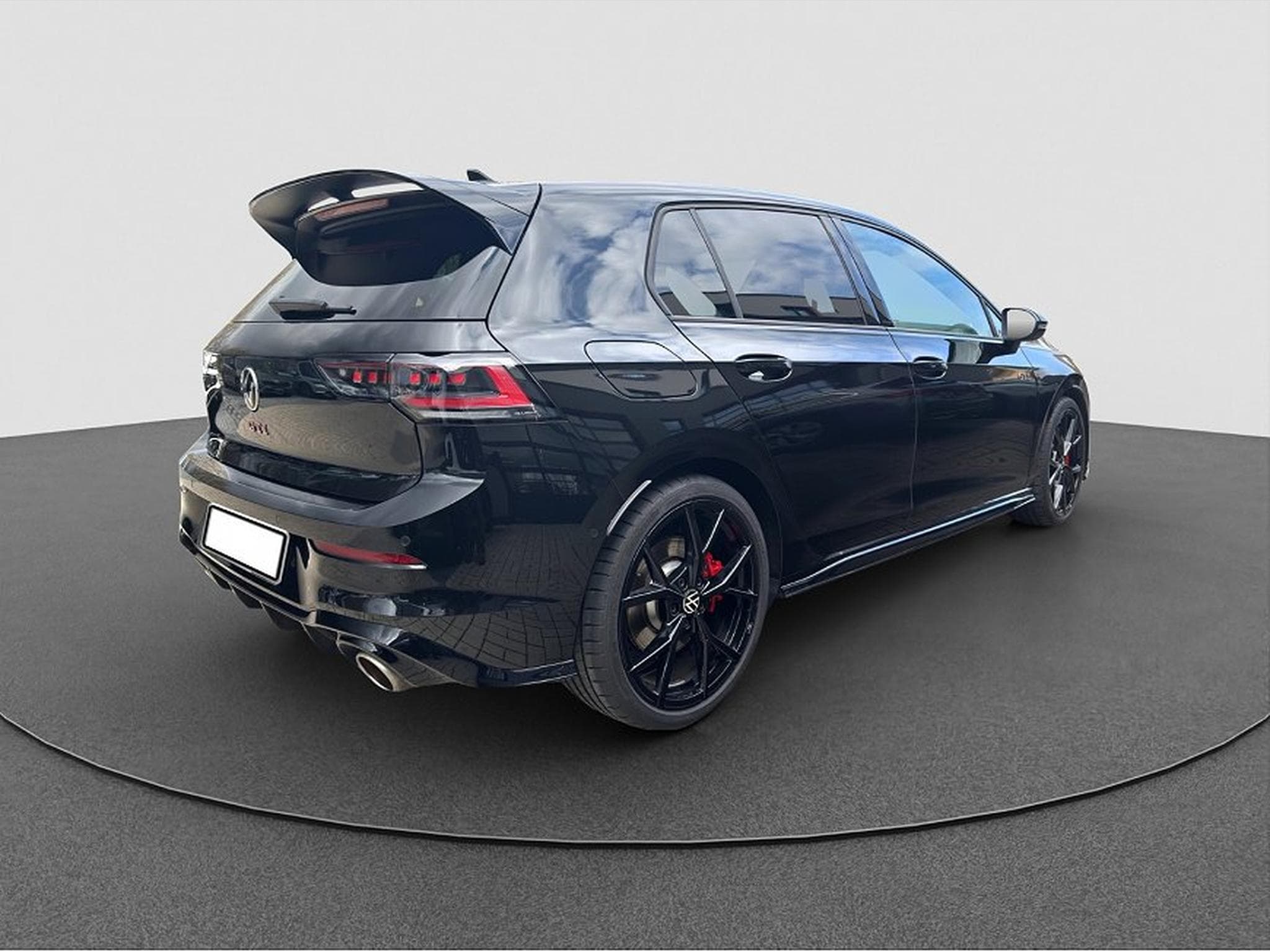 VW Golf (2025) - Photo 6