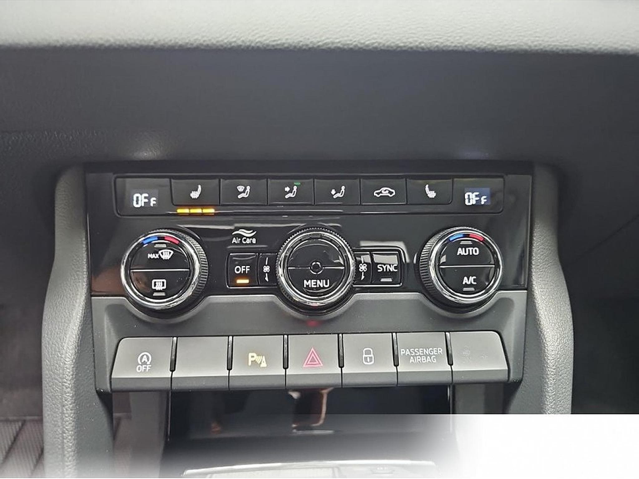 Skoda Karoq (2026) - Foto 10