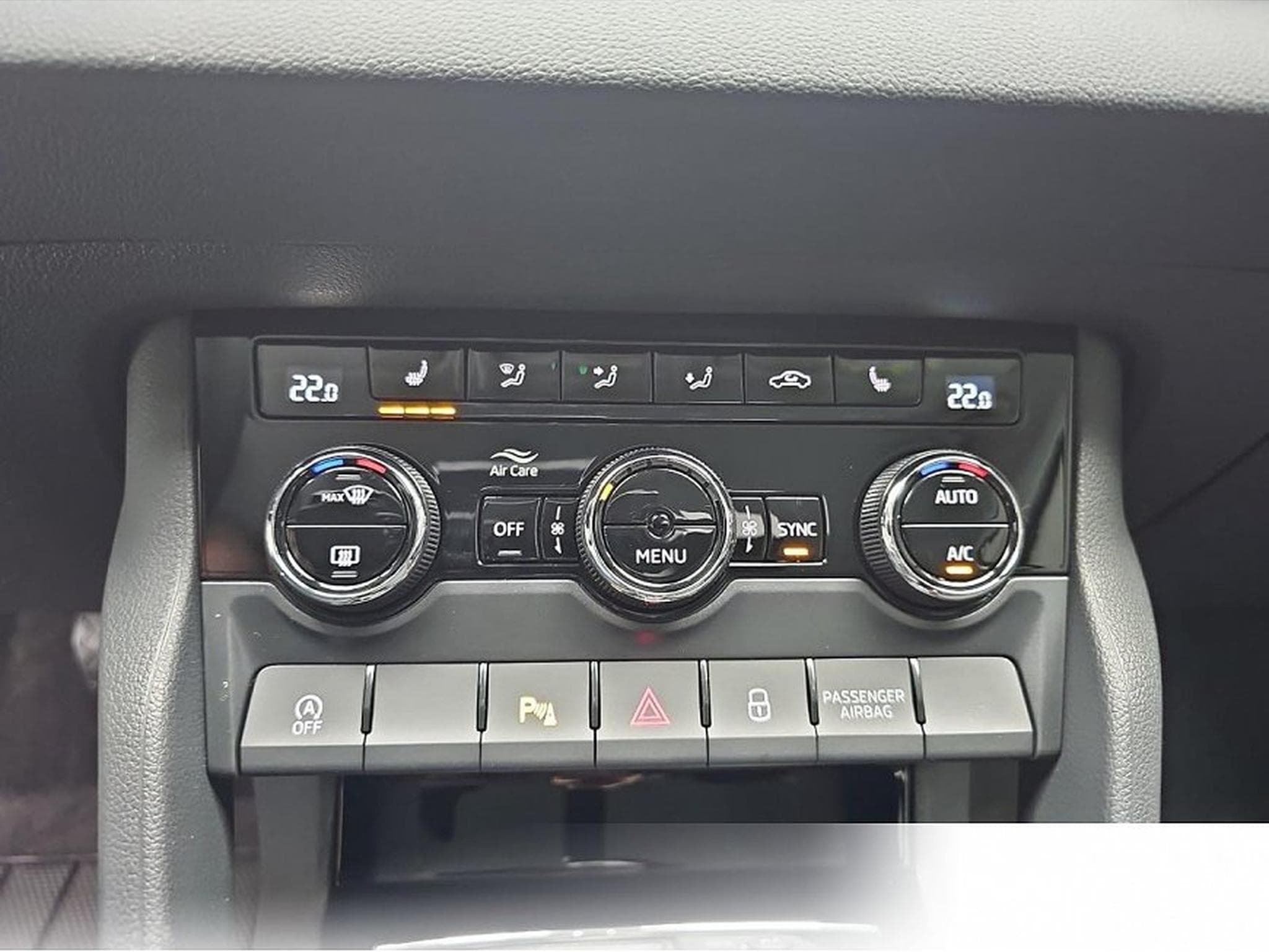 Skoda Karoq (2026) - Foto 10