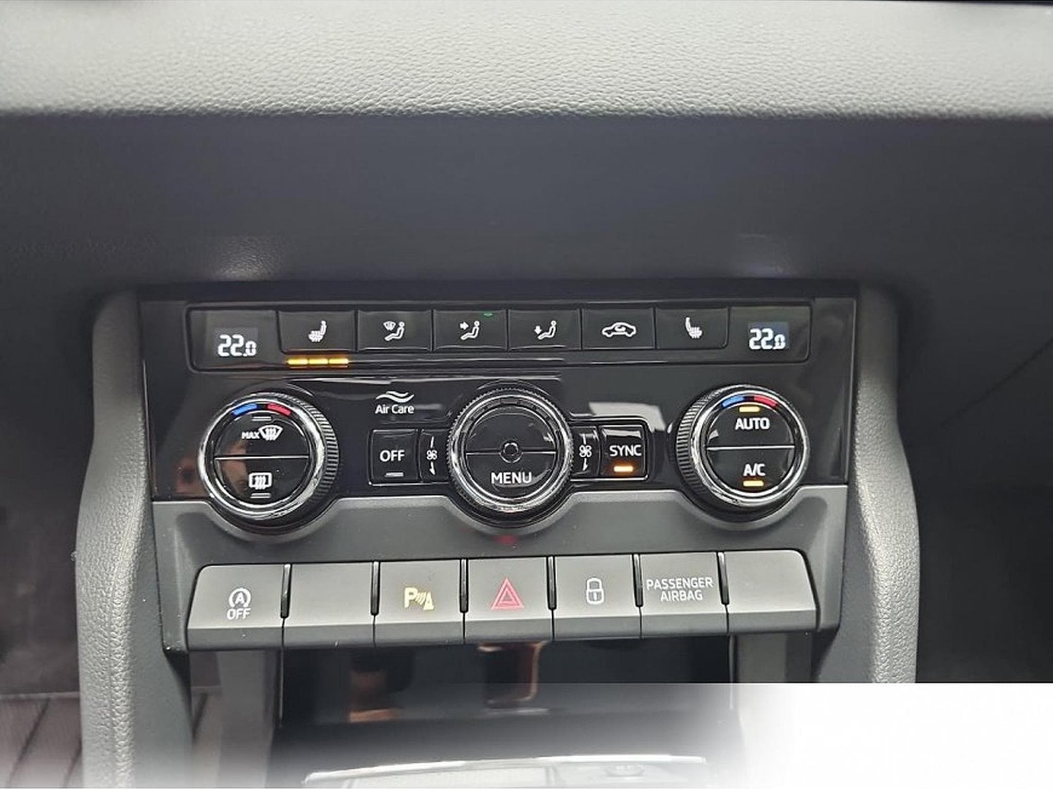 Skoda Karoq (2026) - Foto 10