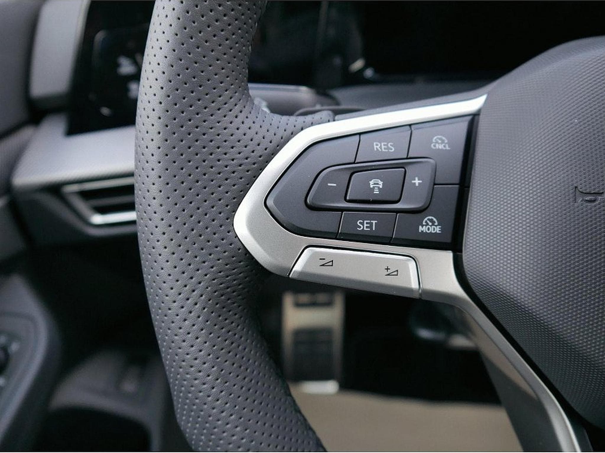 VW Golf (2026) - Photo 11