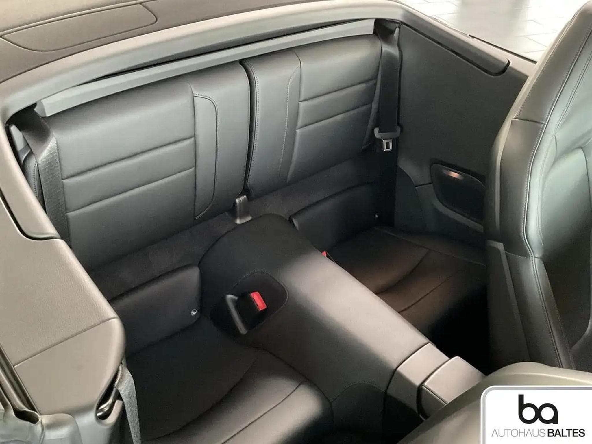 Porsche 911 (2025) - Photo 8