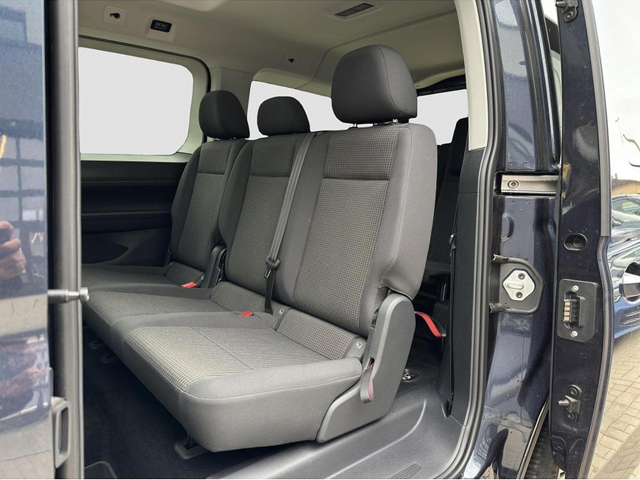 VW Caddy (2024) - Photo 17