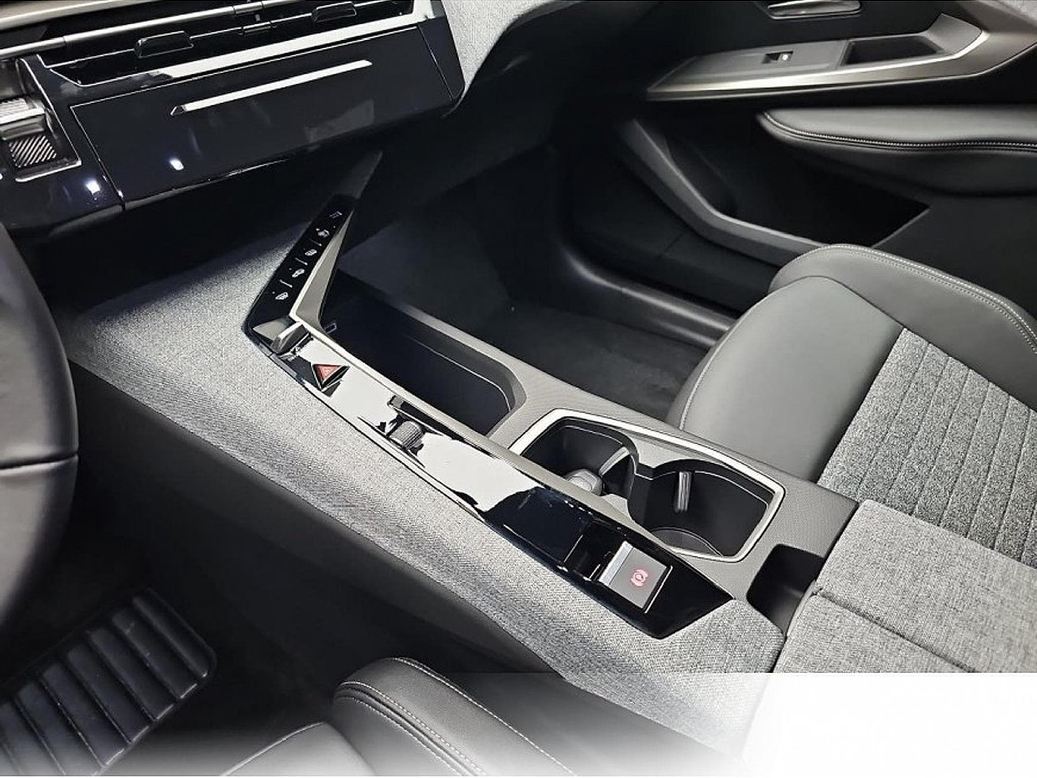 Peugeot 3008 (2026) - Photo 11