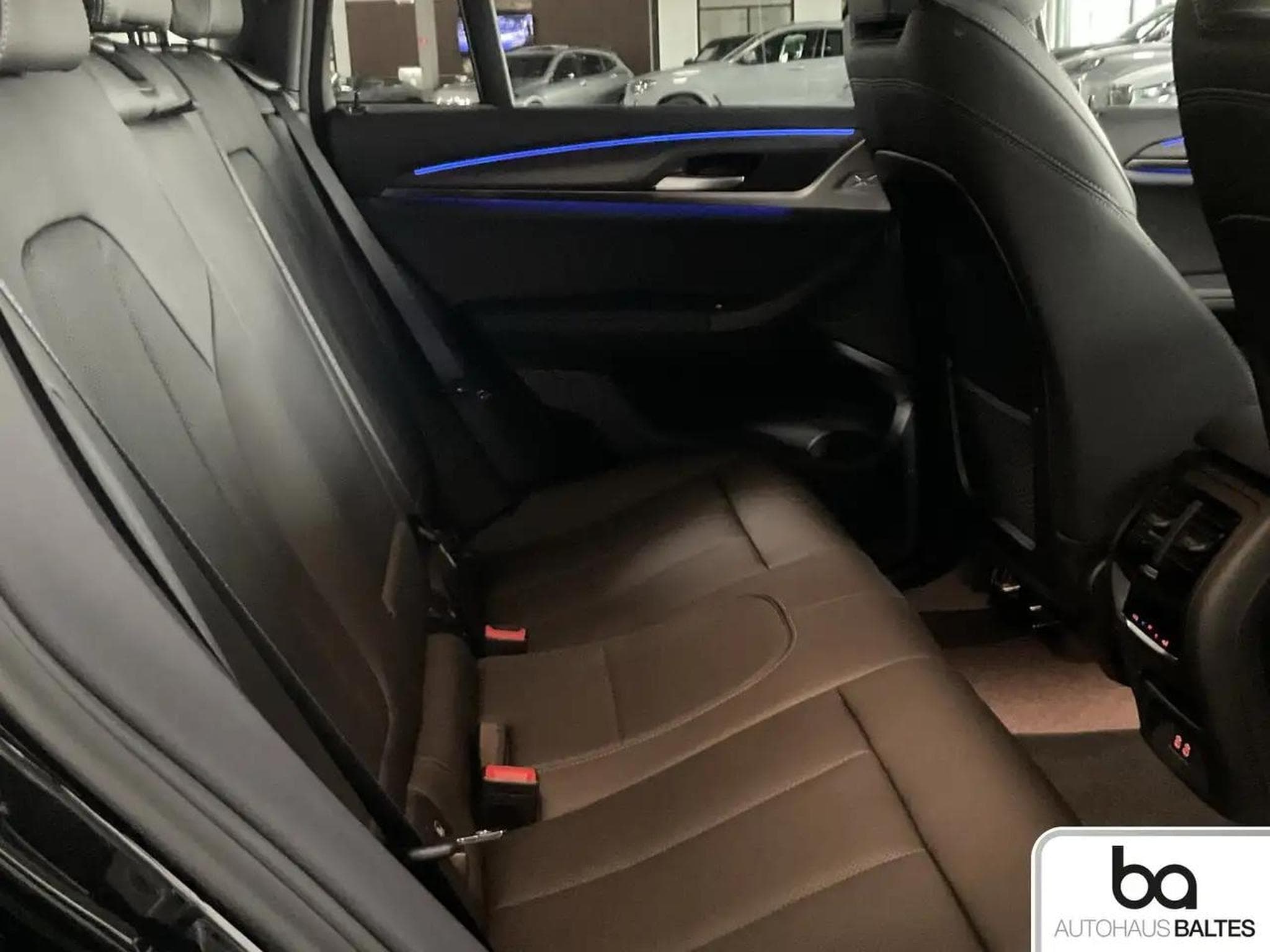 BMW X4 (2025) - Photo 8