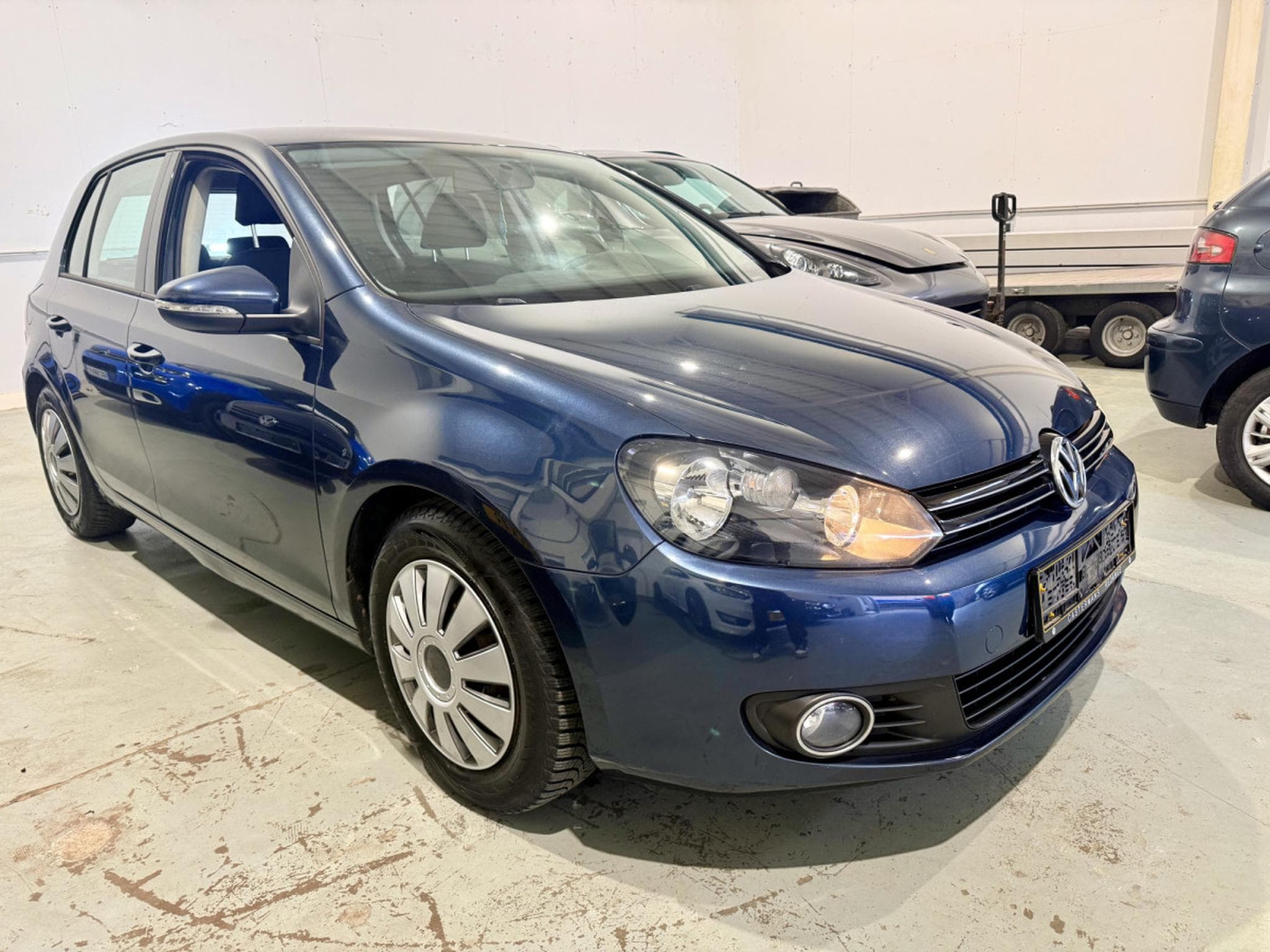 VW Golf 1.6 Tdi 105 Comfortline (2011) - Photo 2