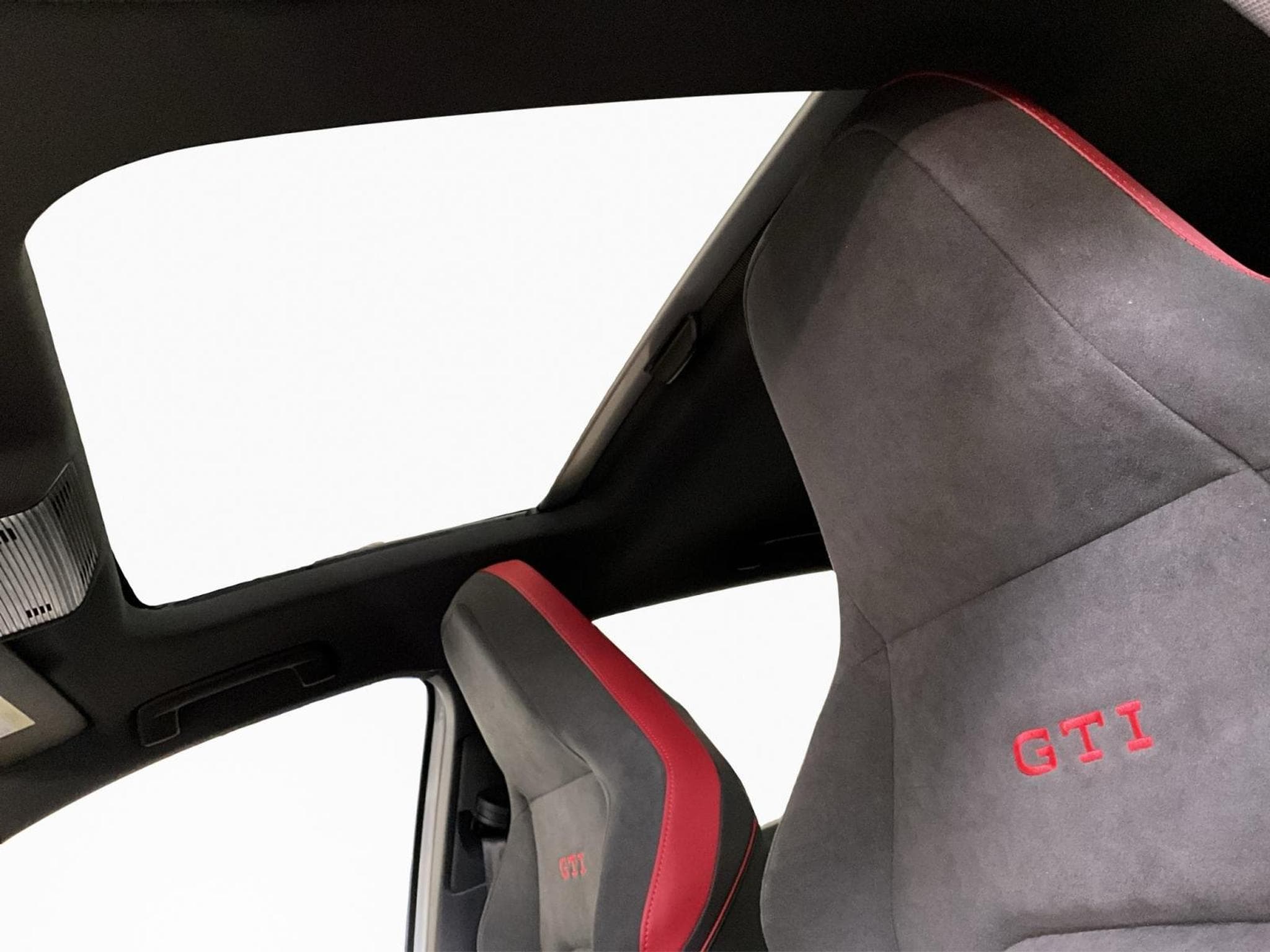 VW Golf Clubsport+DSG+Led+LM19 (2025) - Photo 15