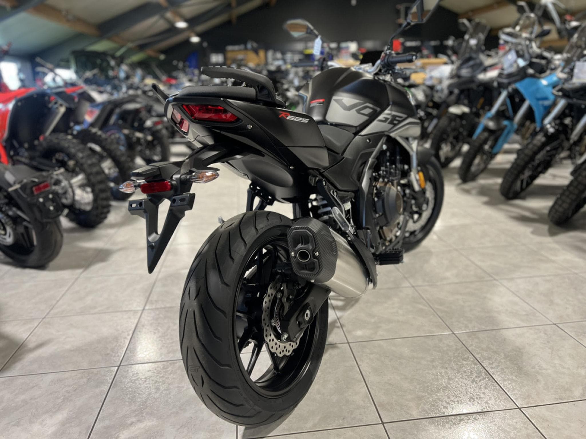 Voge R625 GRIS (2026) - Foto 3