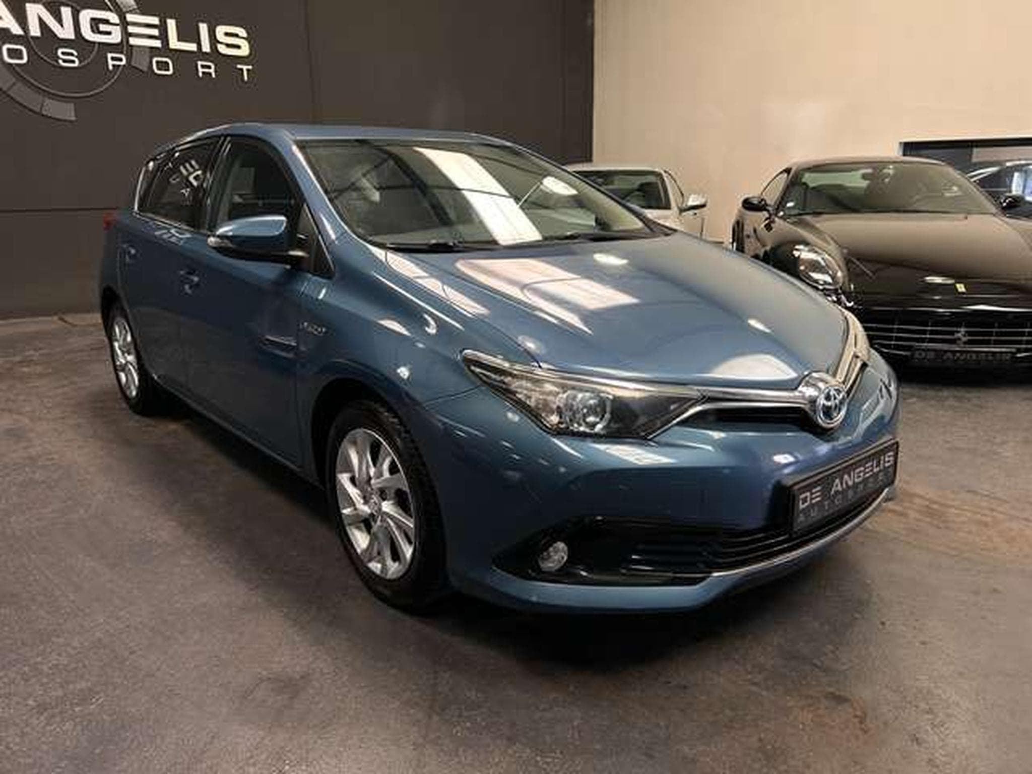 Toyota Auris 1.8 HYBRID 136 DYNAMIC (2016) - Foto 7