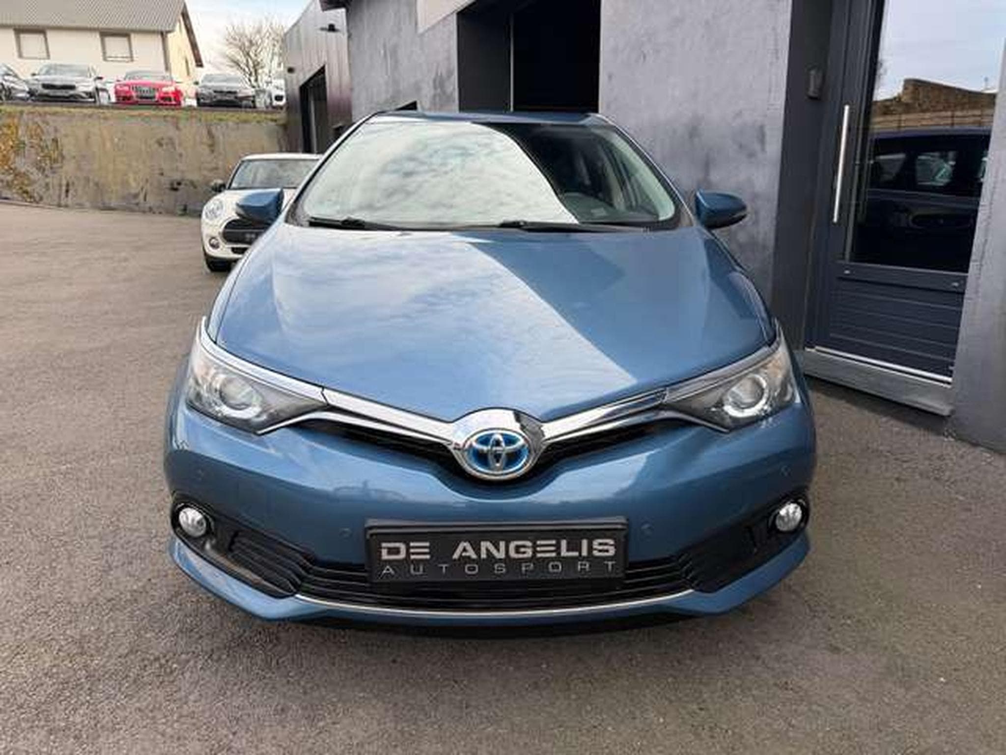Toyota Auris 1.8 HYBRID 136 DYNAMIC (2016) - Foto 8