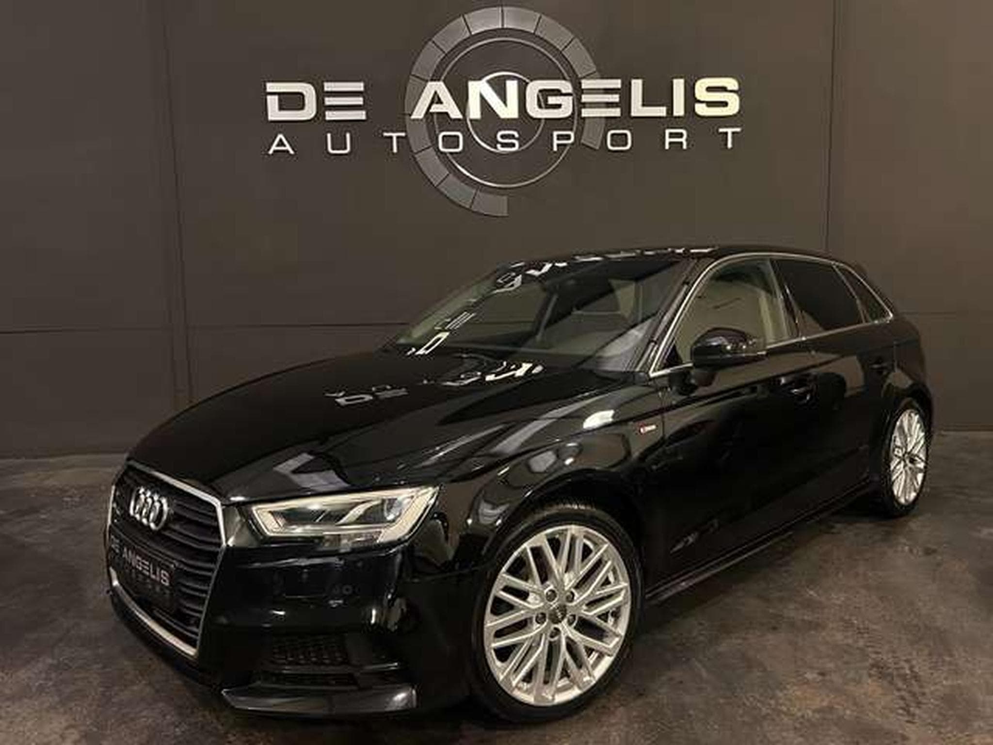 Audi A3 2.0 TDI 150 STRONIC S LINE (2018) - Foto 1