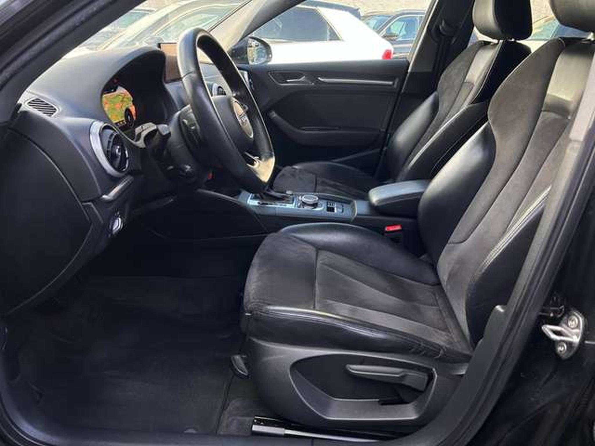 Audi A3 2.0 TDI 150 STRONIC S LINE (2018) - Foto 13