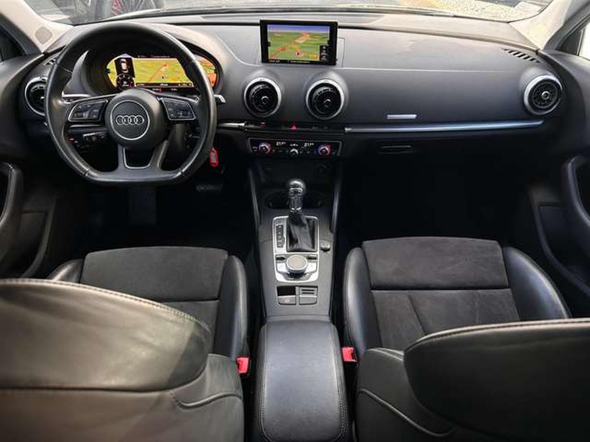 Audi A3 2.0 TDI 150 STRONIC S LINE (2018) - Foto 3