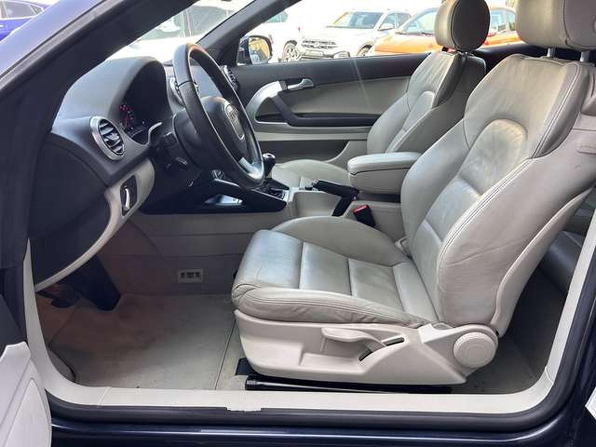 Audi Cabriolet AMBITION LUXE (2012) - Foto 13