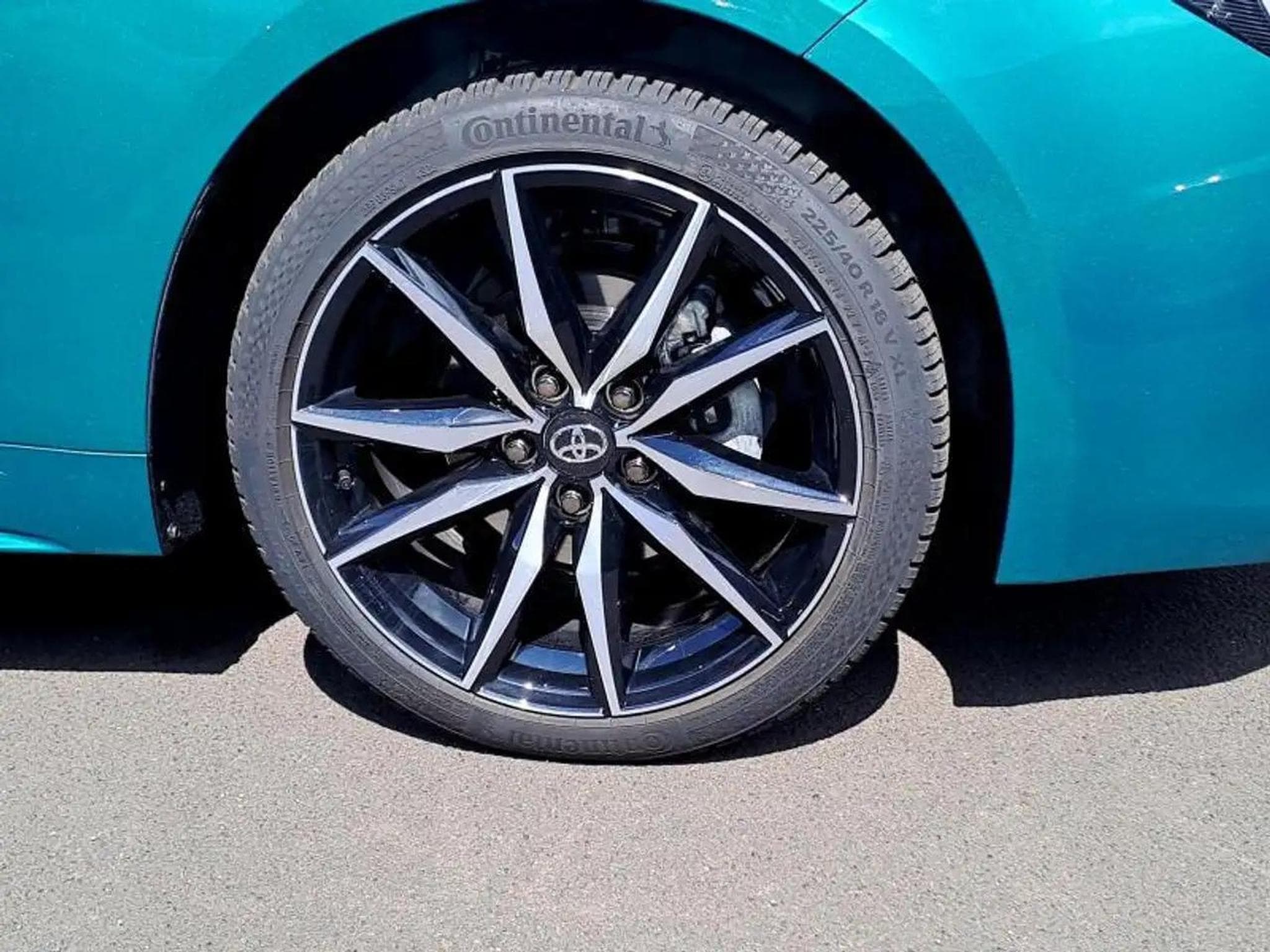 Toyota Corolla (2024) - Photo 17