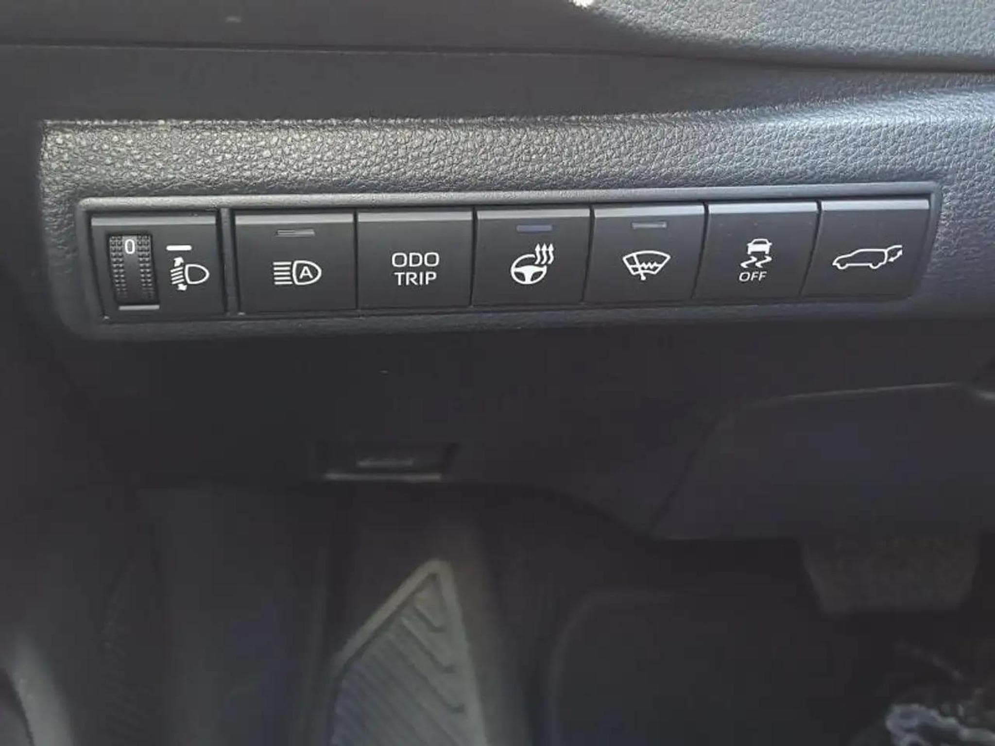 Toyota Corolla (2024) - Photo 23