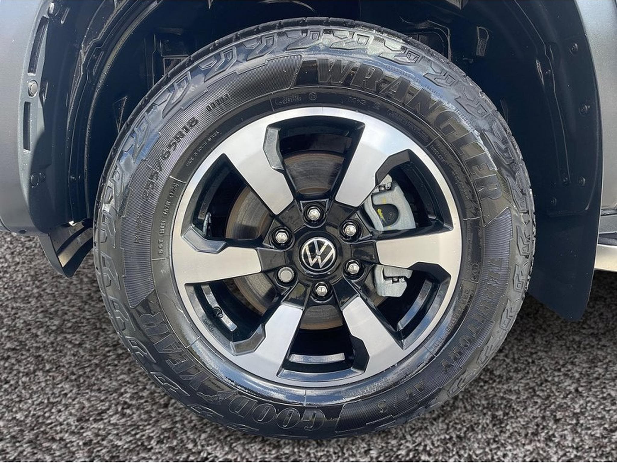 VW Amarok (2024) - Photo 6