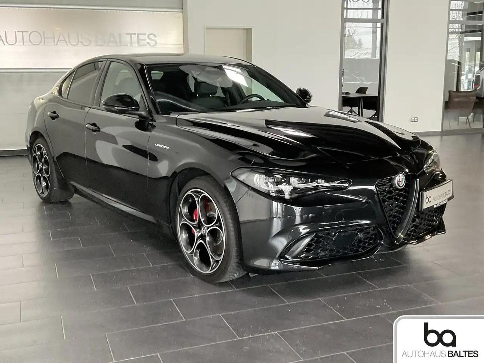 Alfa-Romeo Giulia (2025) - Photo 5