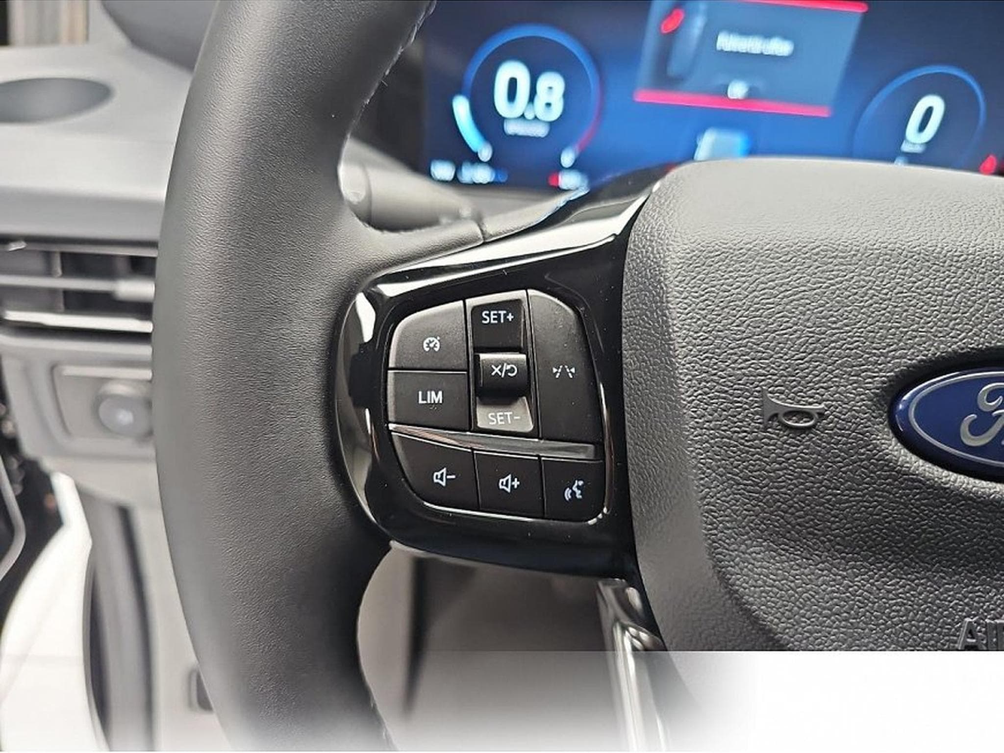 Ford Transit (2026) - Photo 12