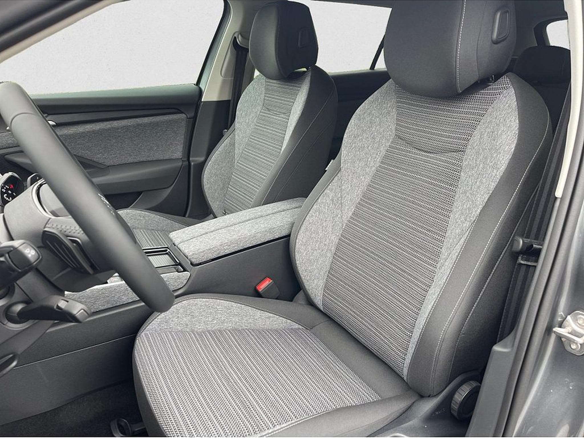 Skoda Superb (2026) - Photo 7