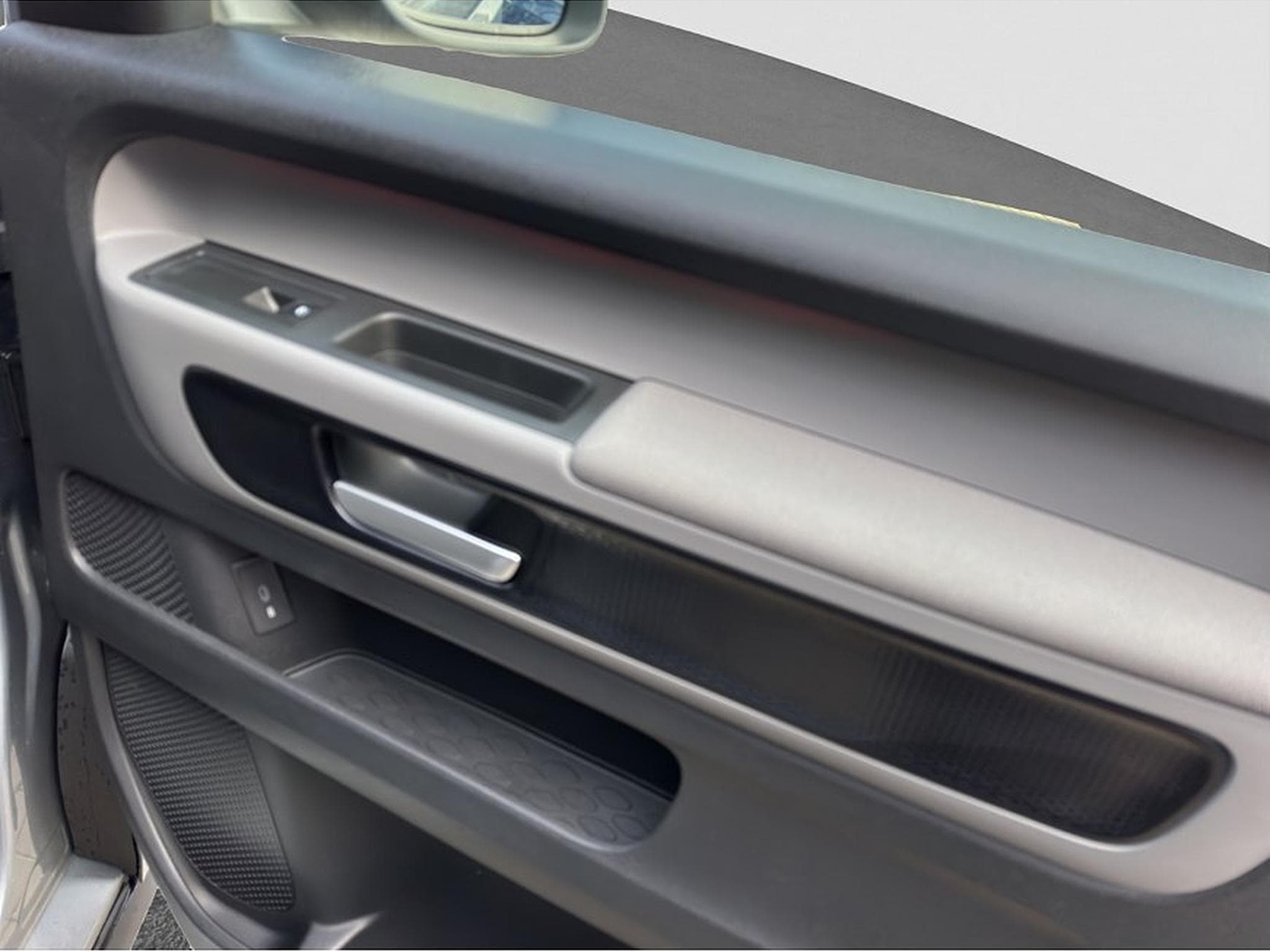 VW ID.Buzz (2025) - Photo 25