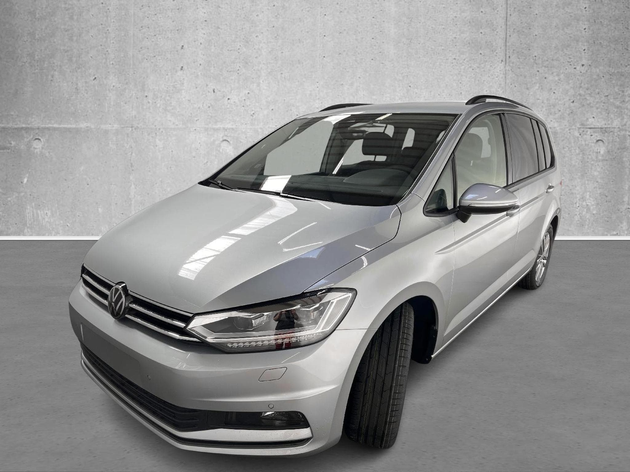 VW Touran Comfortline Edition (2026) - Photo 2