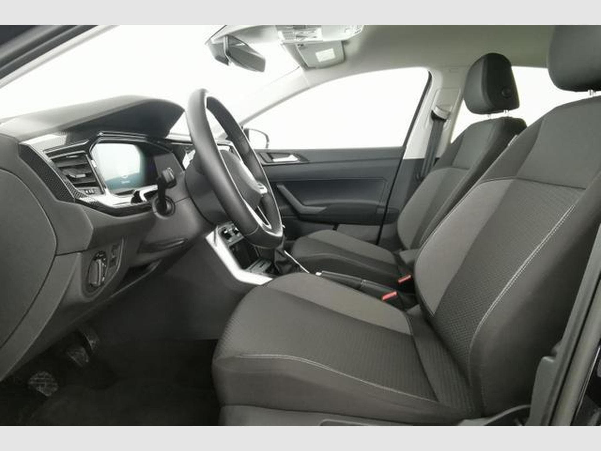 VW Polo LIFE (2025) - Photo 9