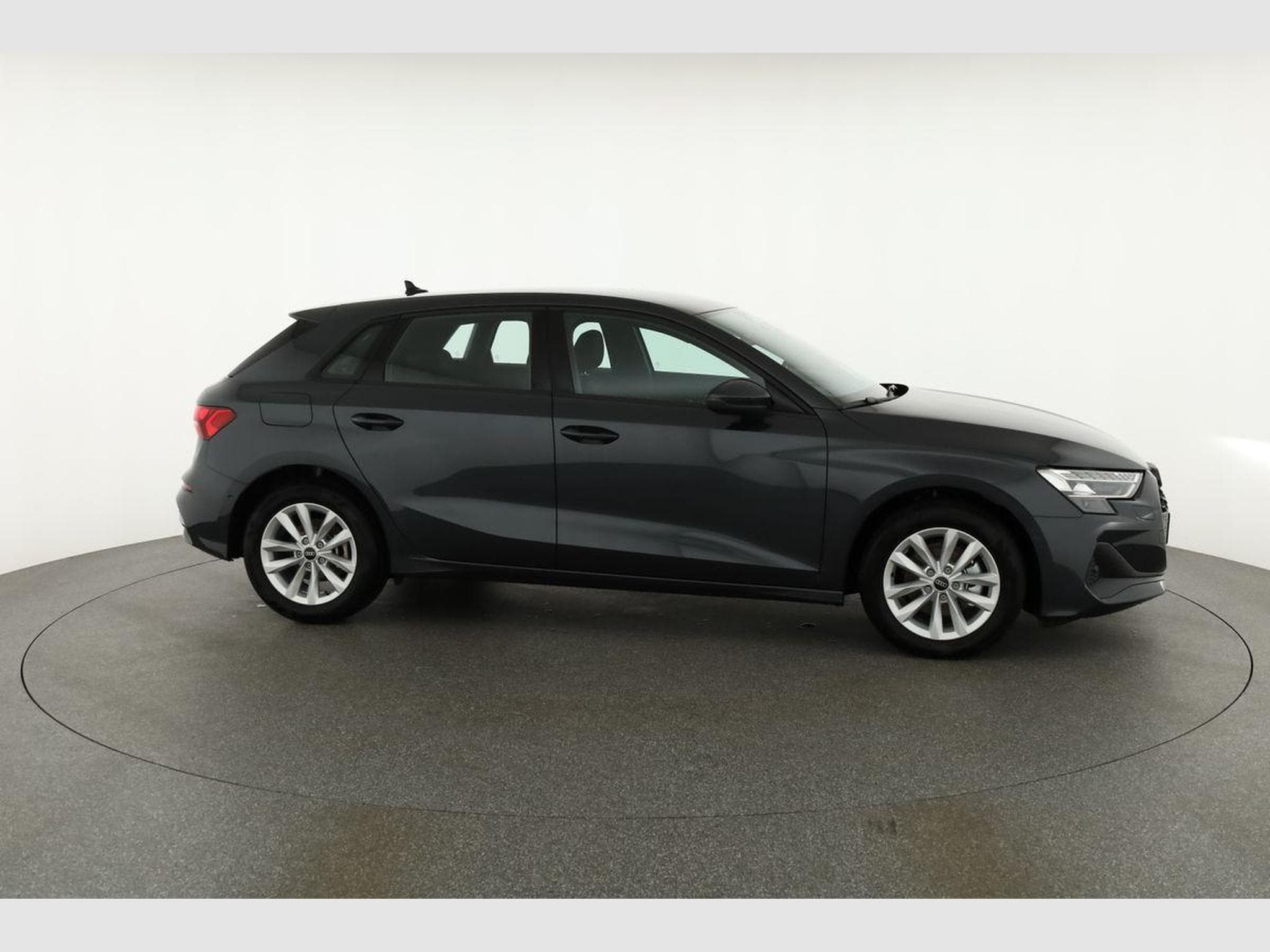 Audi A3 Sportback TFSI 110 kW (2026) - Photo 21