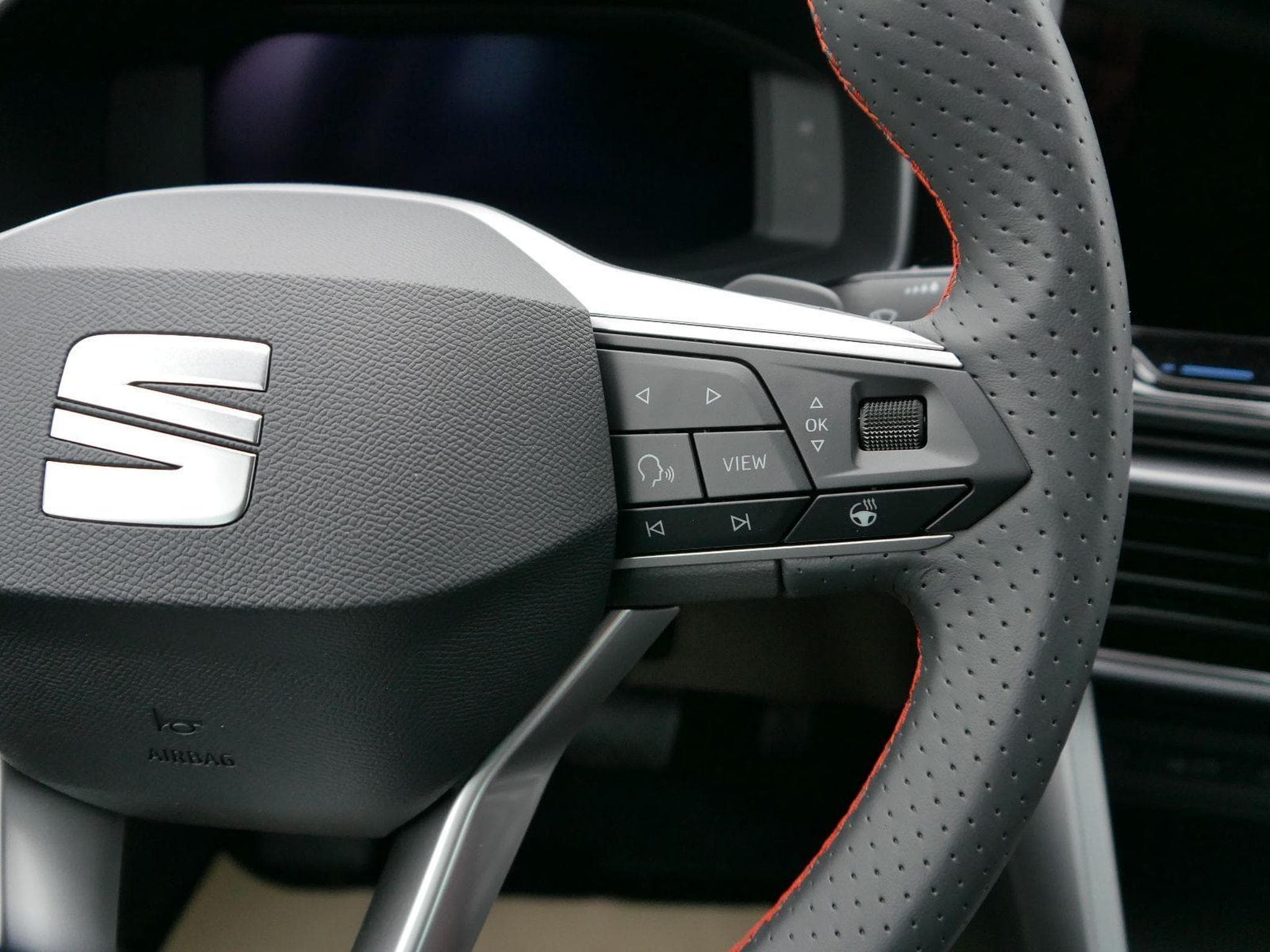 Seat Leon FR 2.0 TDI DSG (2026) - Photo 13