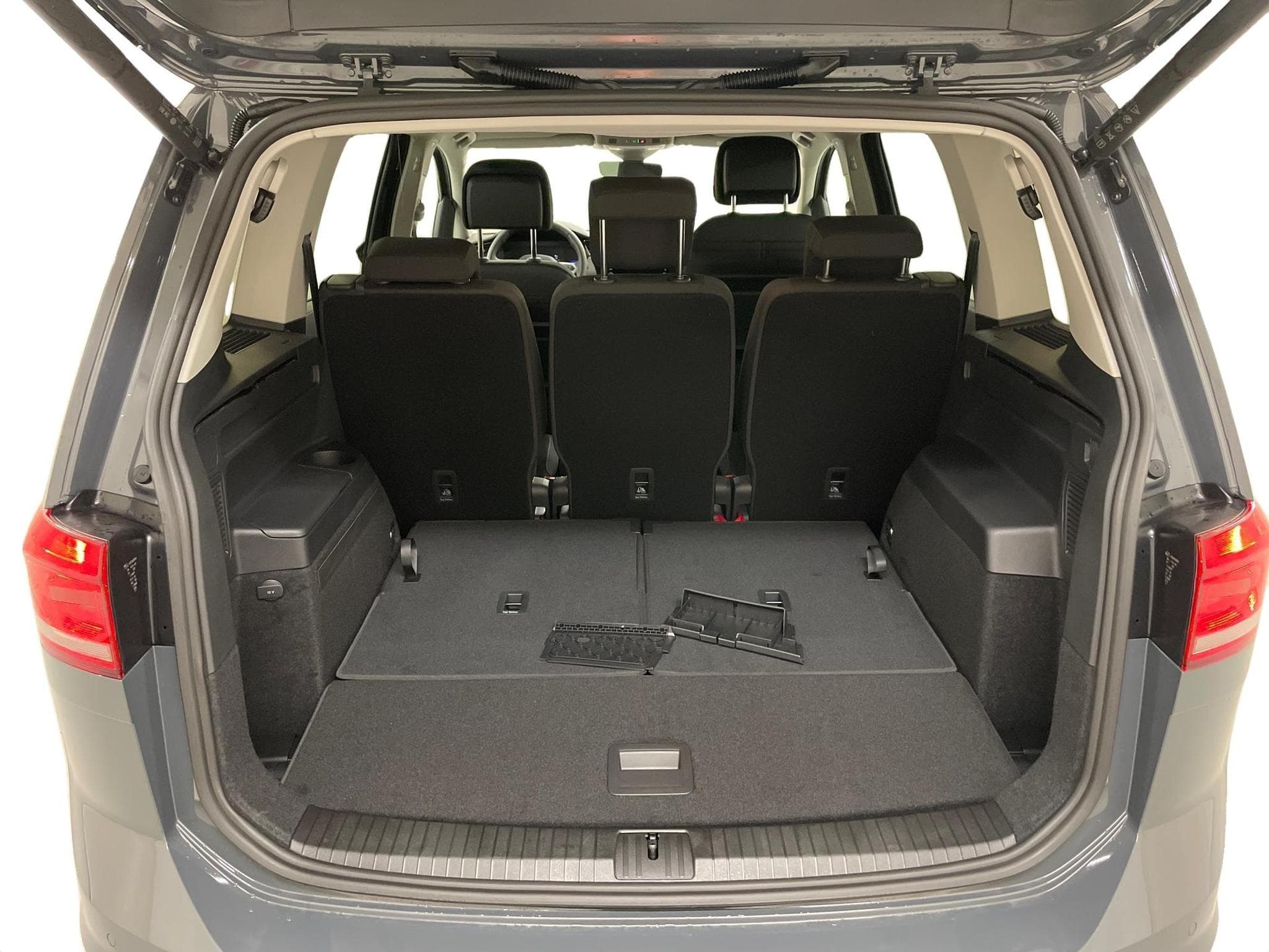 VW Touran Comfortline Edition (2026) - Photo 19