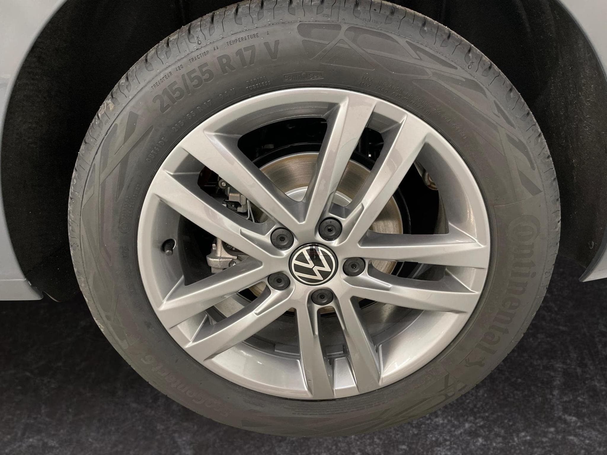 VW Touran Comfortline Edition (2026) - Photo 21