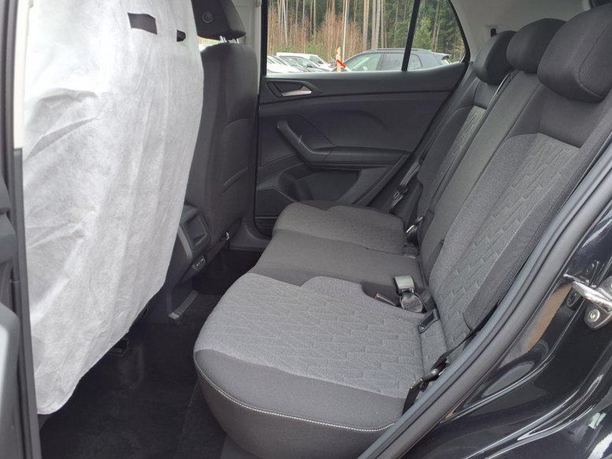 VW T-Cross Life 1.0 TSI 7-Gang-DSG (2026) - Foto 6